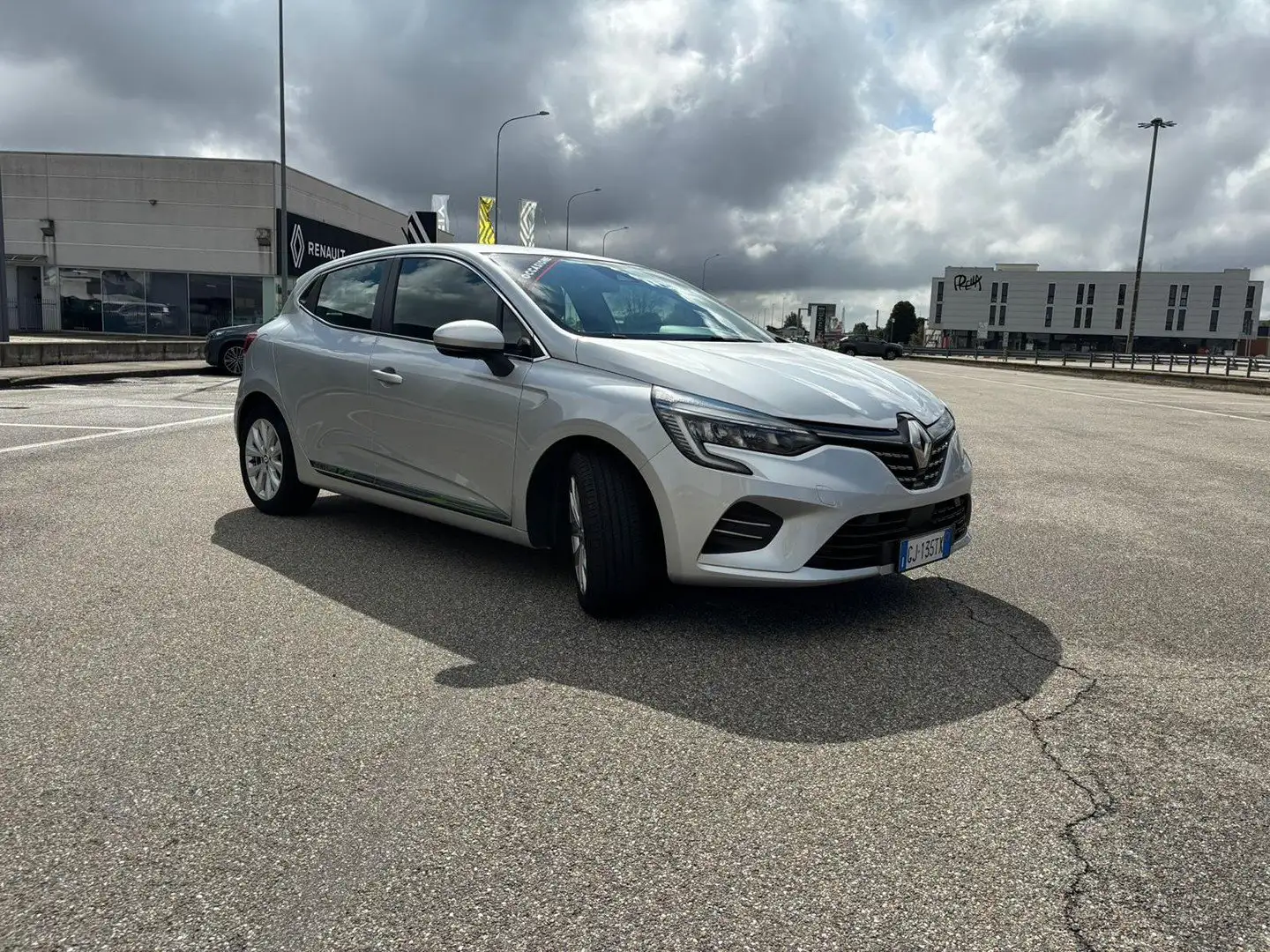 Renault Clio 5 Porte 1.6 E-TECH Hybrid 140cv Intens Auto 1.6 E Weiß - 2