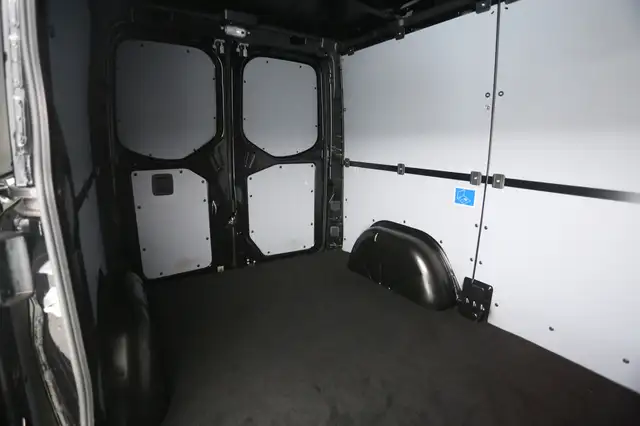 Mercedes-Benz Sprinter view 20