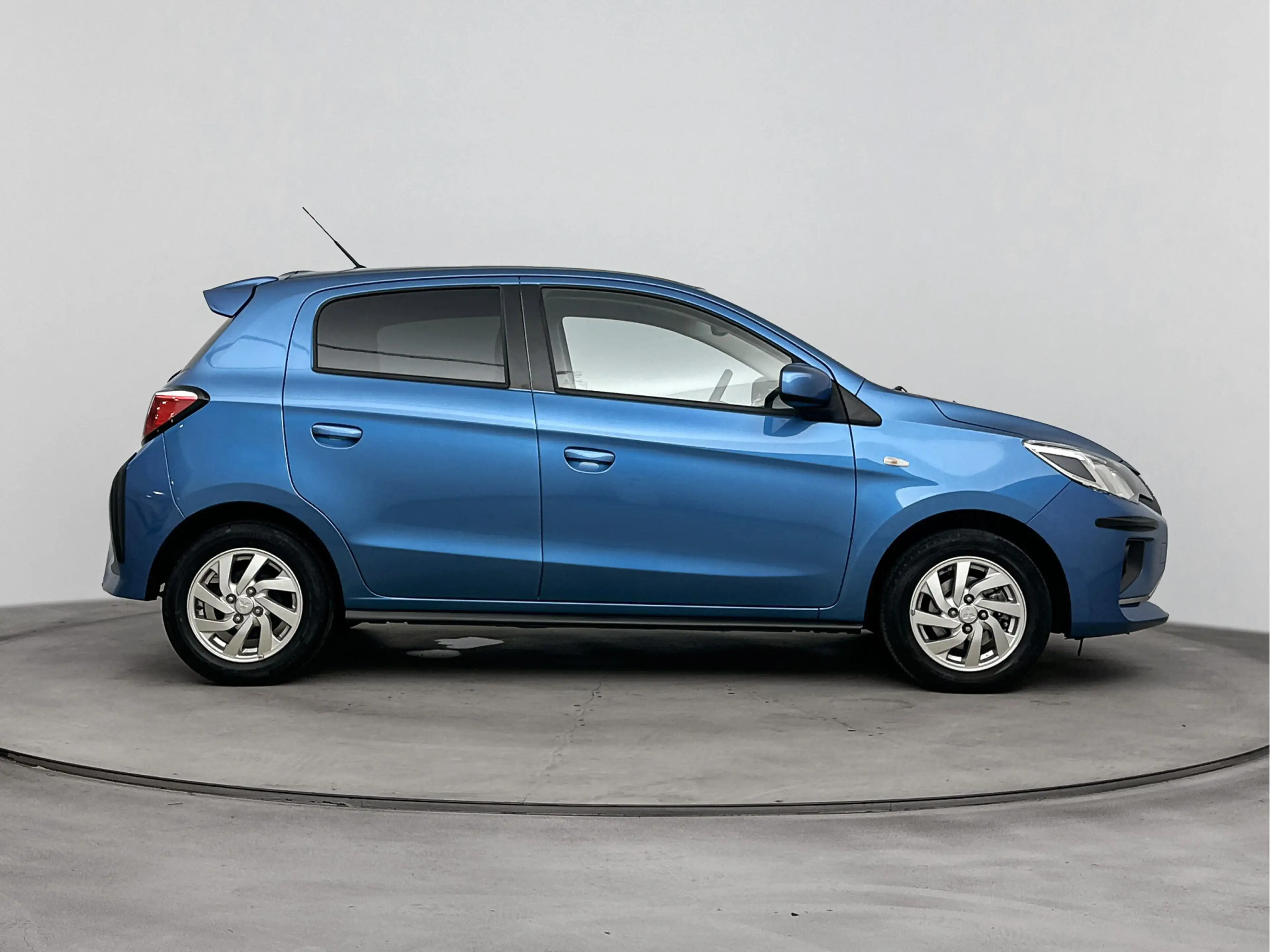 Mitsubishi Space Star 1.2 Dynamic | Airco | Licht-/Regensensor | Mistlam — photo 11