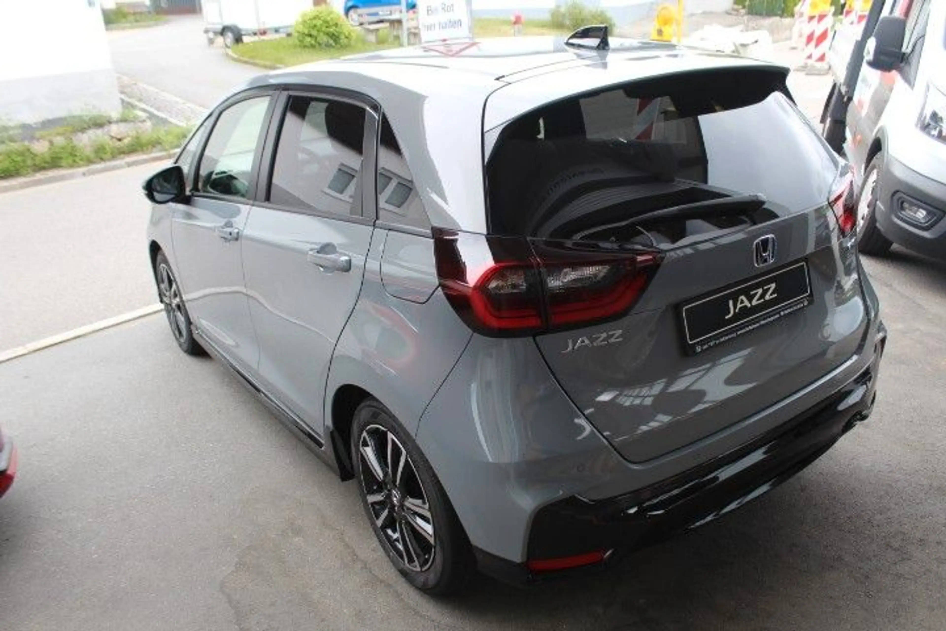 Honda Jazz Advance Sport — photo 12