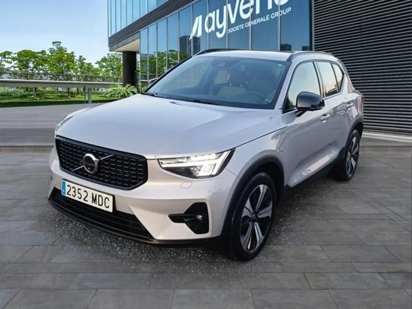 Volvo XC40 T5 Recharge Plus Dark Aut. Plateado - 1