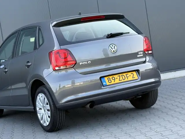 Volkswagen Polo view 13