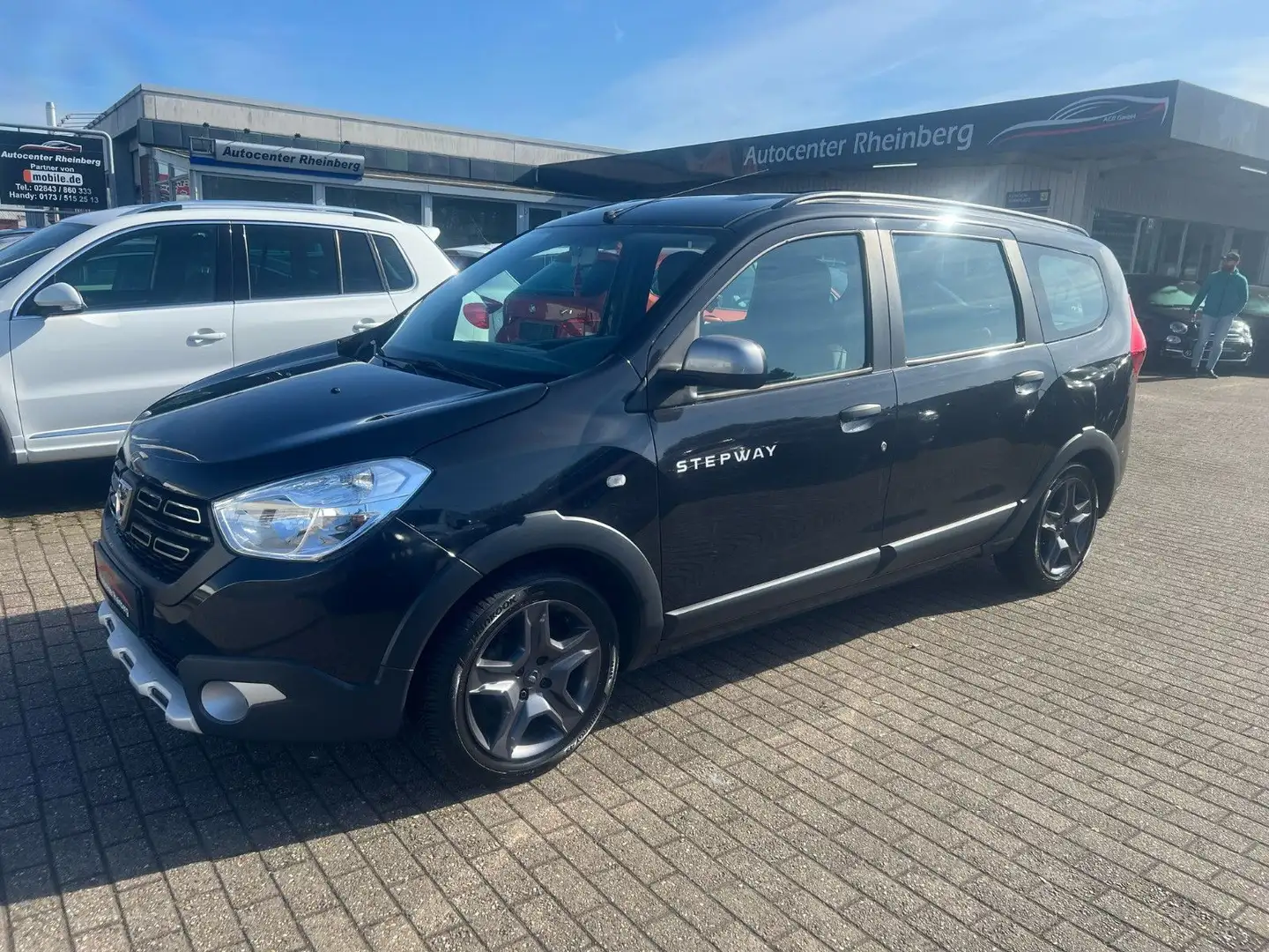 Dacia Lodgy Stepway Celebration Navi Allu Tüv Schwarz - 1