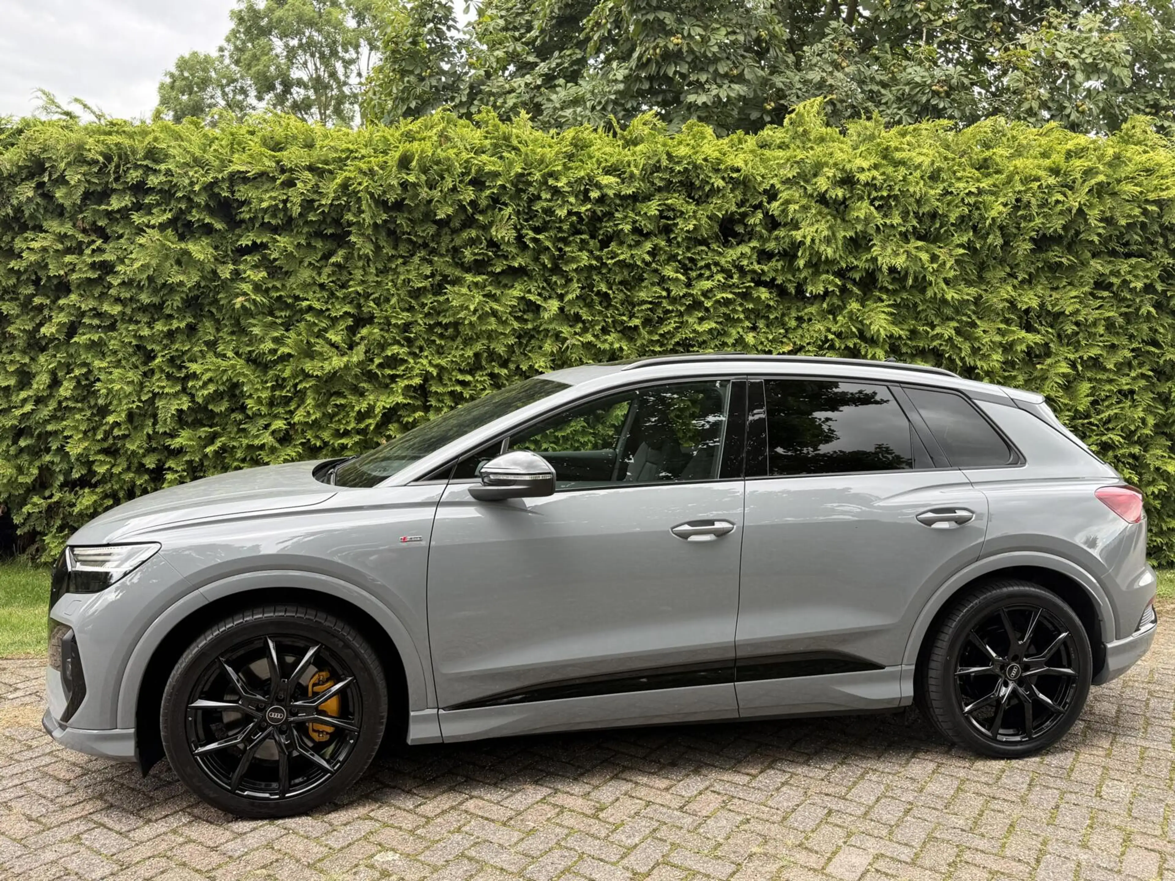 Audi Q4 e-tron 50|QUATTRO|SLINE|PANORAMADAK|NARDO GREY|77kwh — photo 3