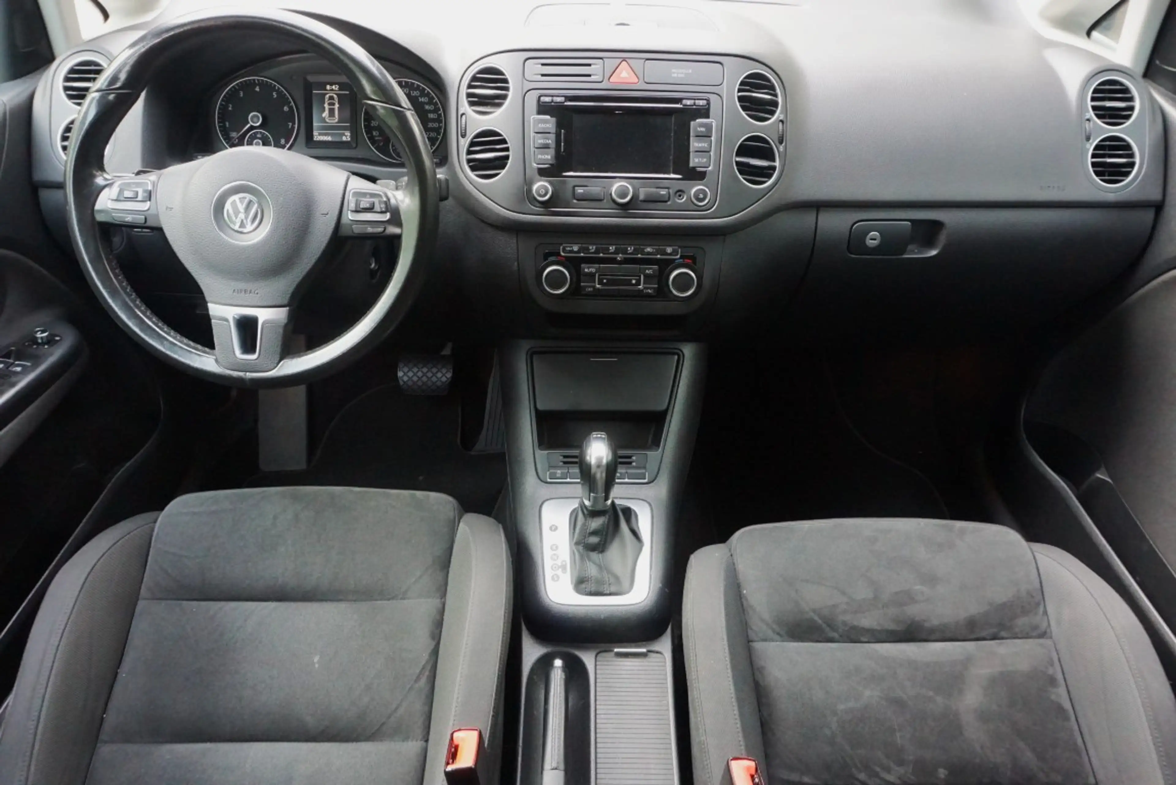 Volkswagen Golf Plus 1.4 TSI Highline — photo 8