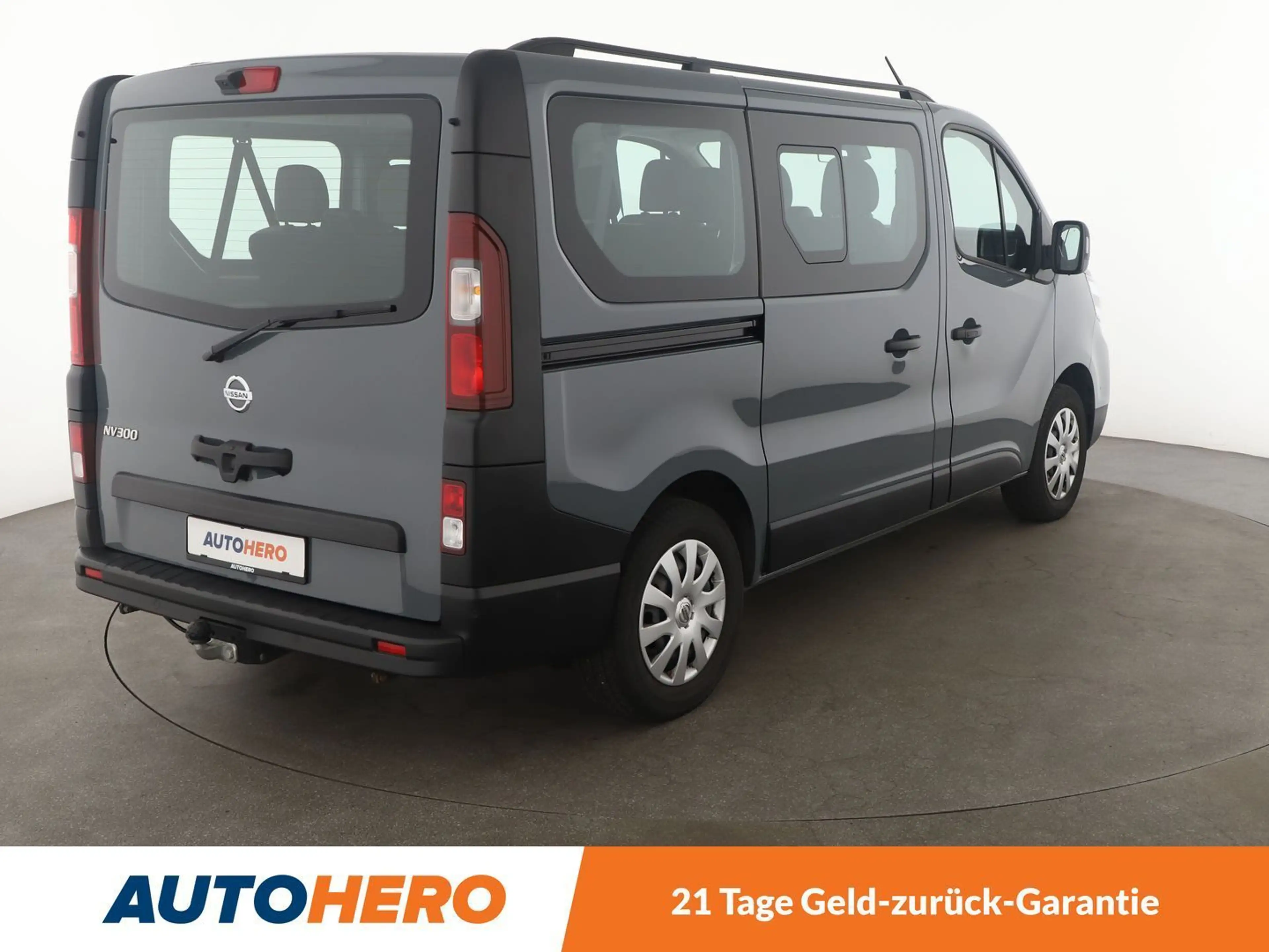 Nissan NV300 2.0 dCi L1H1 2,8t N-CONNECTA*9-SITZER*NAVI*CAM* — photo 6