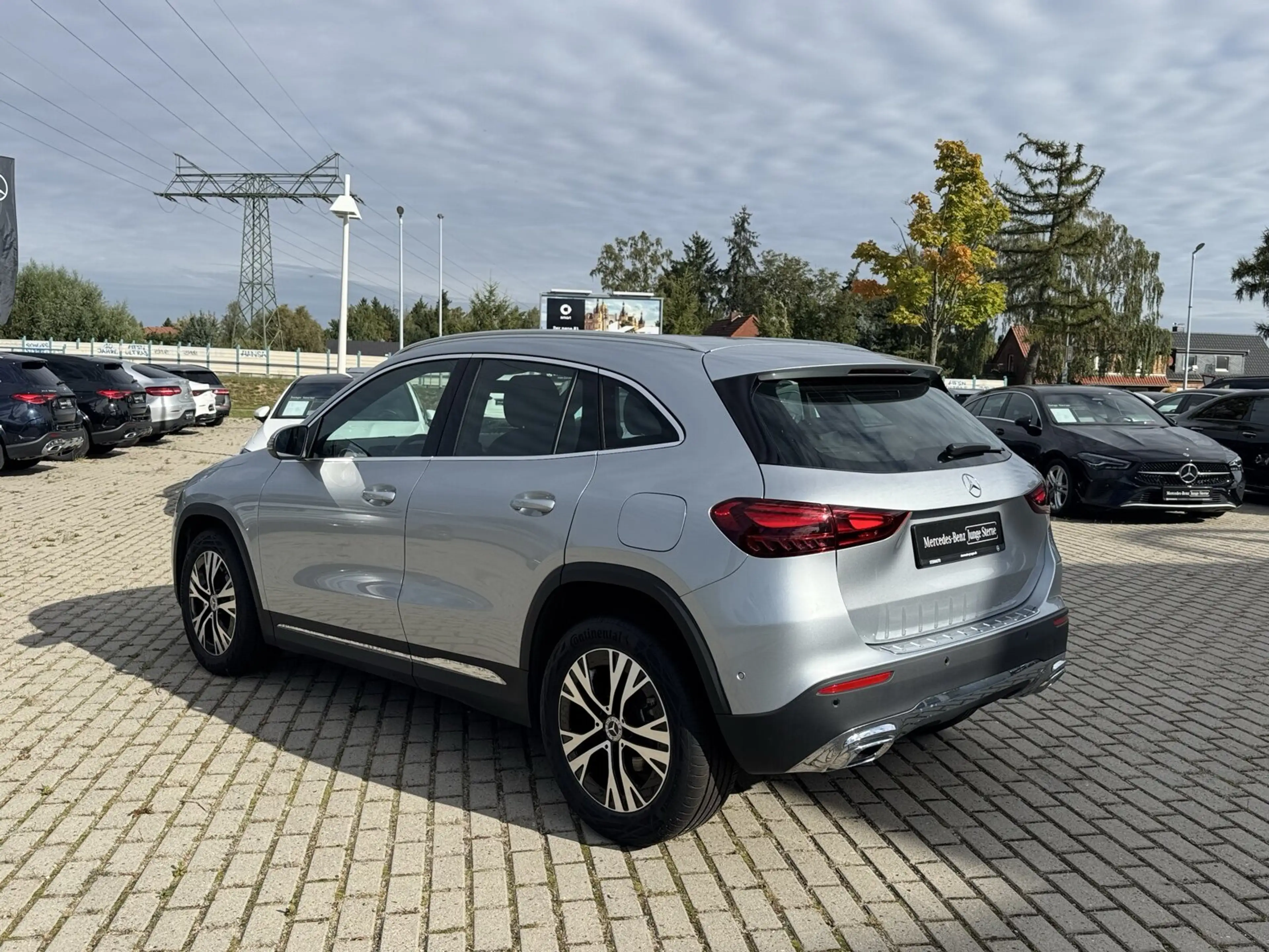 Mercedes-Benz GLA 180 GLA 180 Progressive/Navi/Autom./Klima/LED Sitzhzg. — photo 6