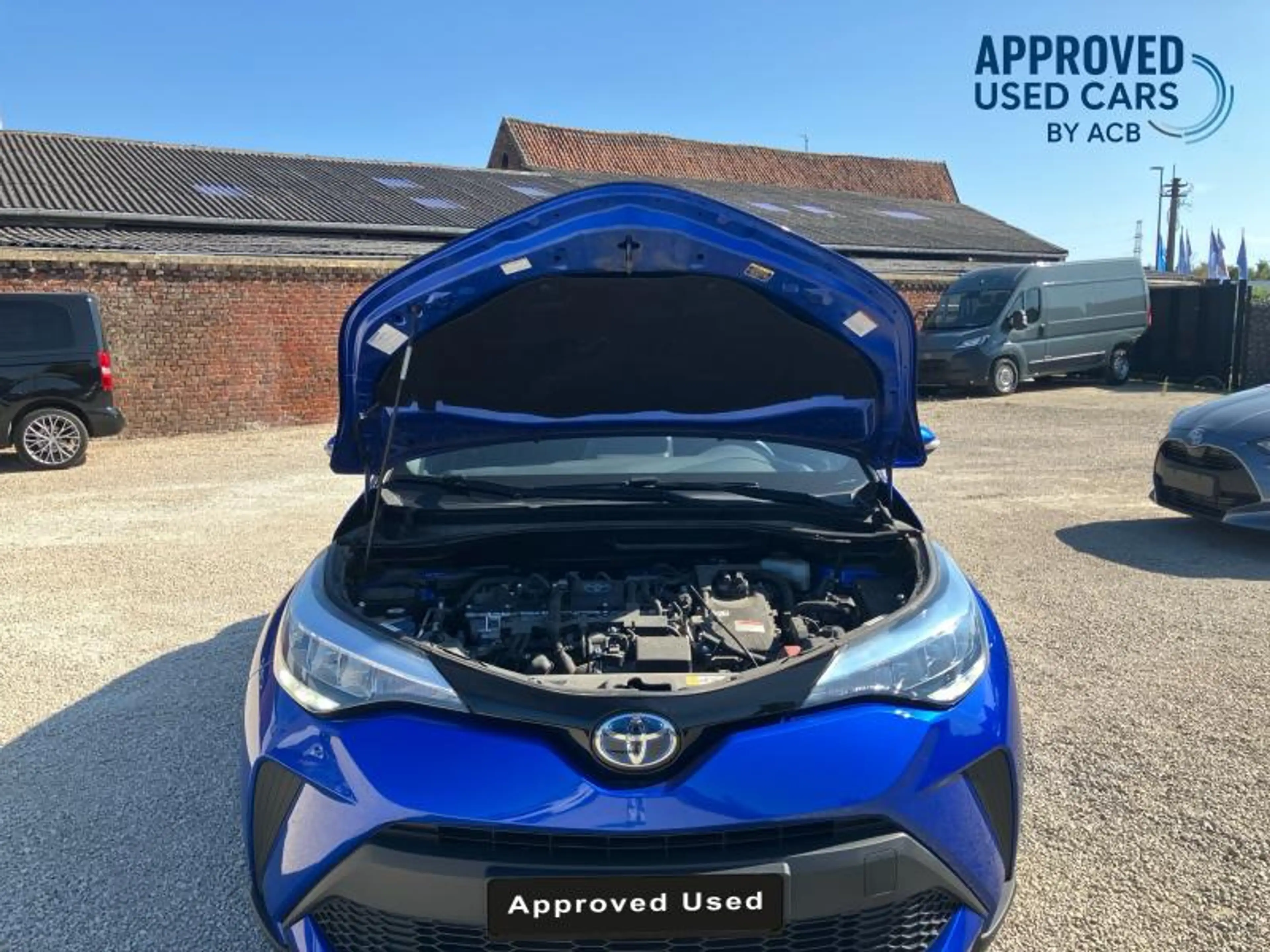 Toyota C-HR C-ENTER — photo 20