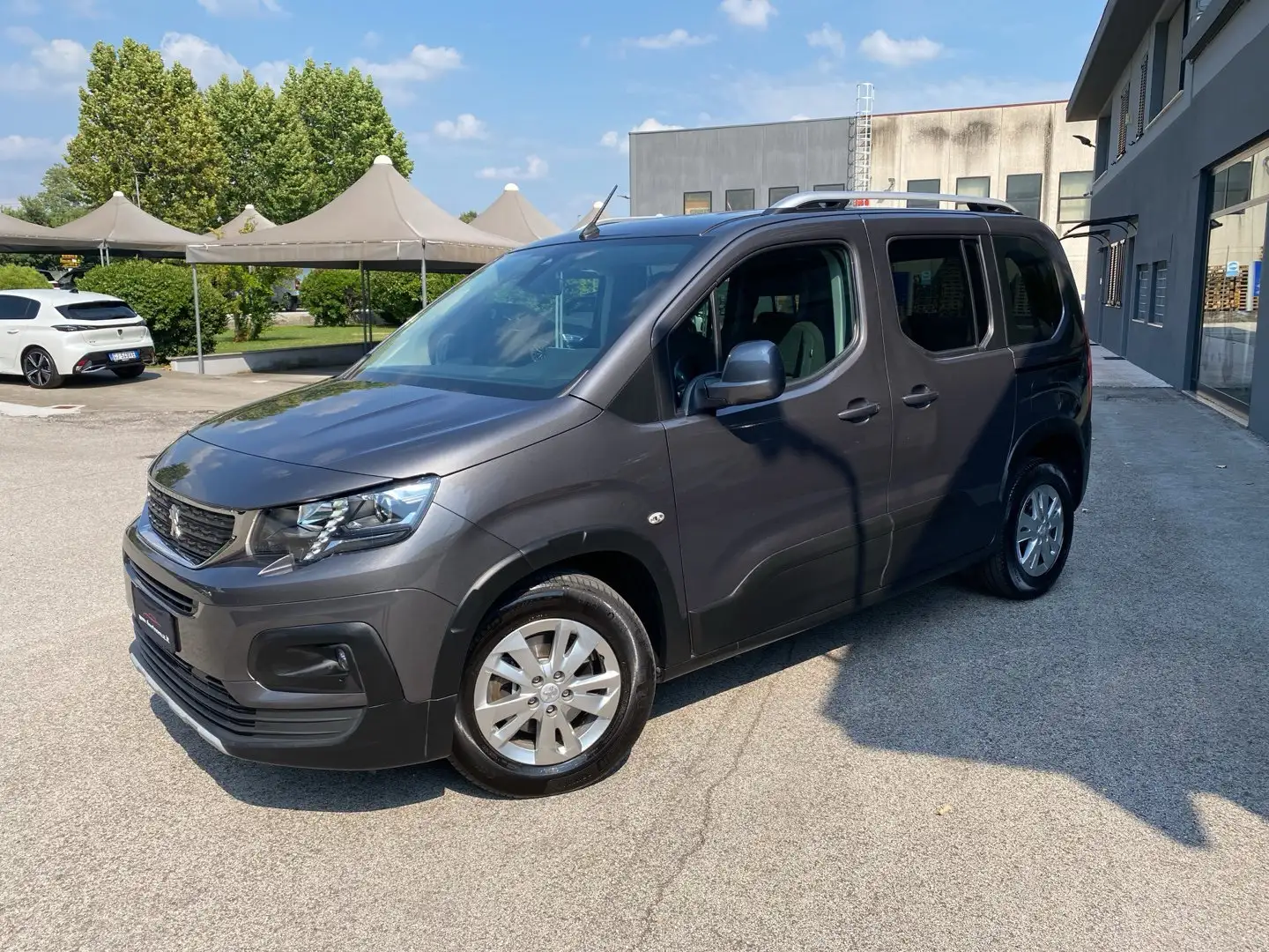 Peugeot Rifter BlueHDI 130 S&S Allure Standard Grigio - 1