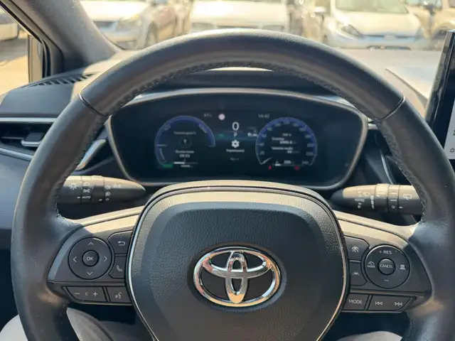 Toyota Corolla view 8