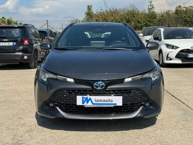 Toyota Corolla view 3