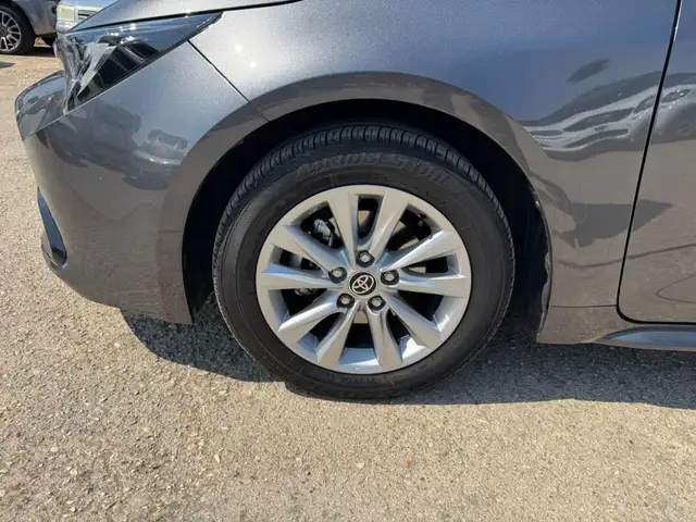 Toyota Corolla view 14