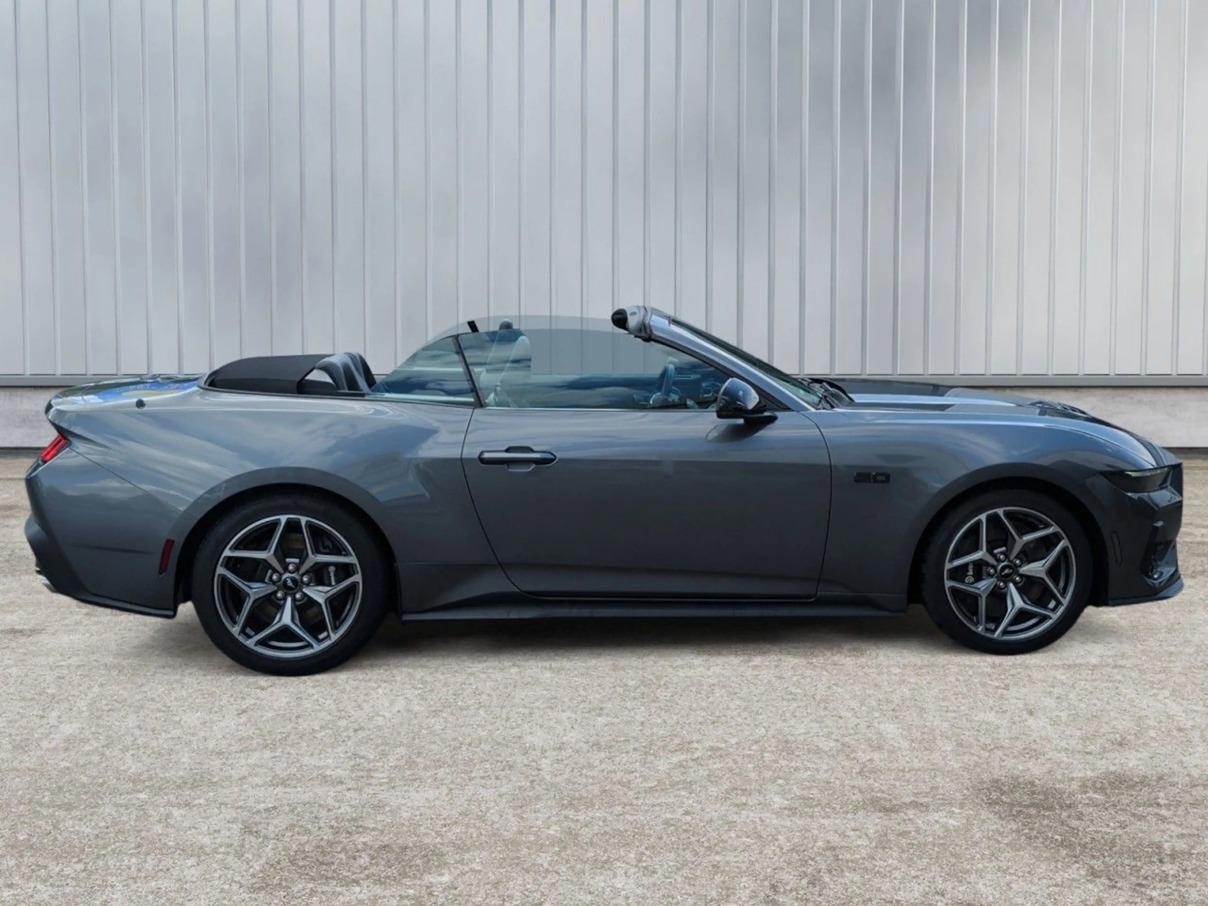 Ford Mustang Cabrio GT V8 Aut.+Magne-Ride+B&O+KeyFree — photo 8