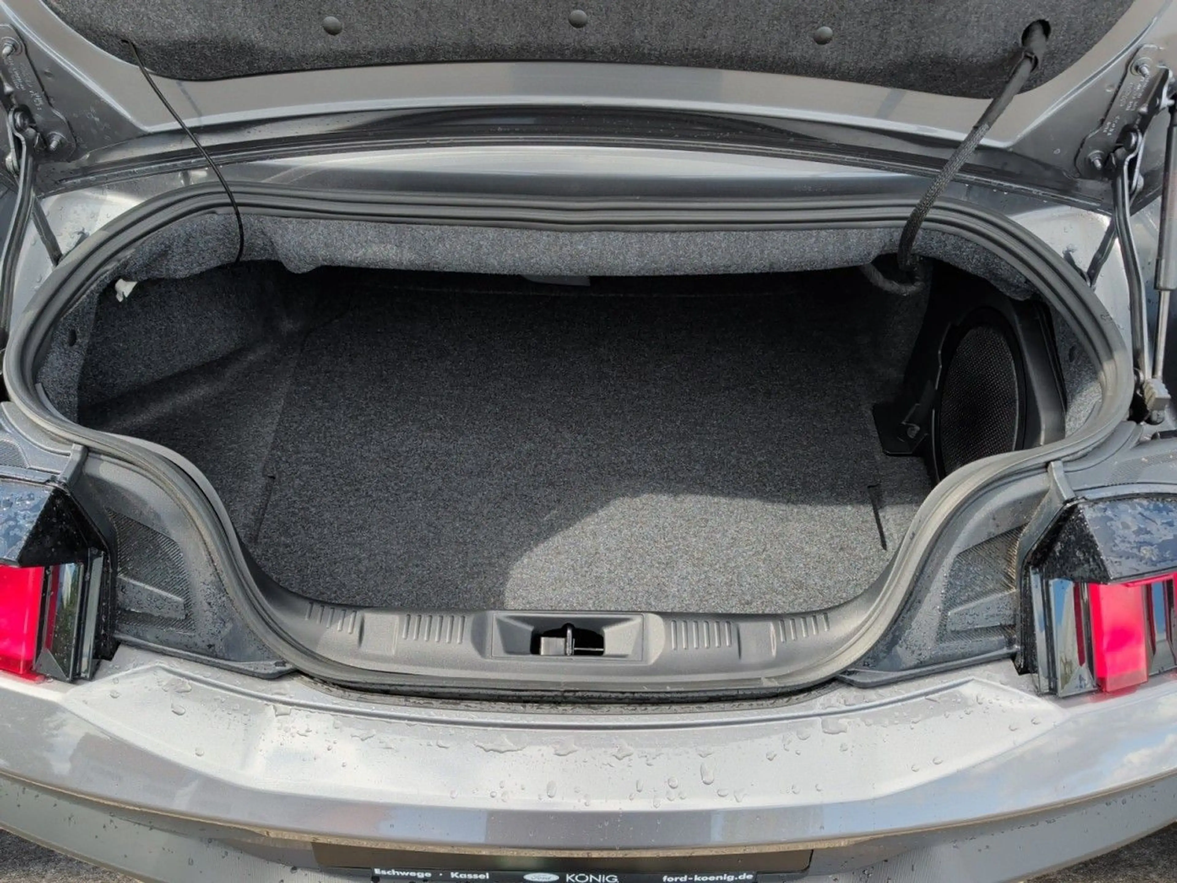 Ford Mustang Cabrio GT V8 Aut.+Magne-Ride+B&O+KeyFree — photo 6