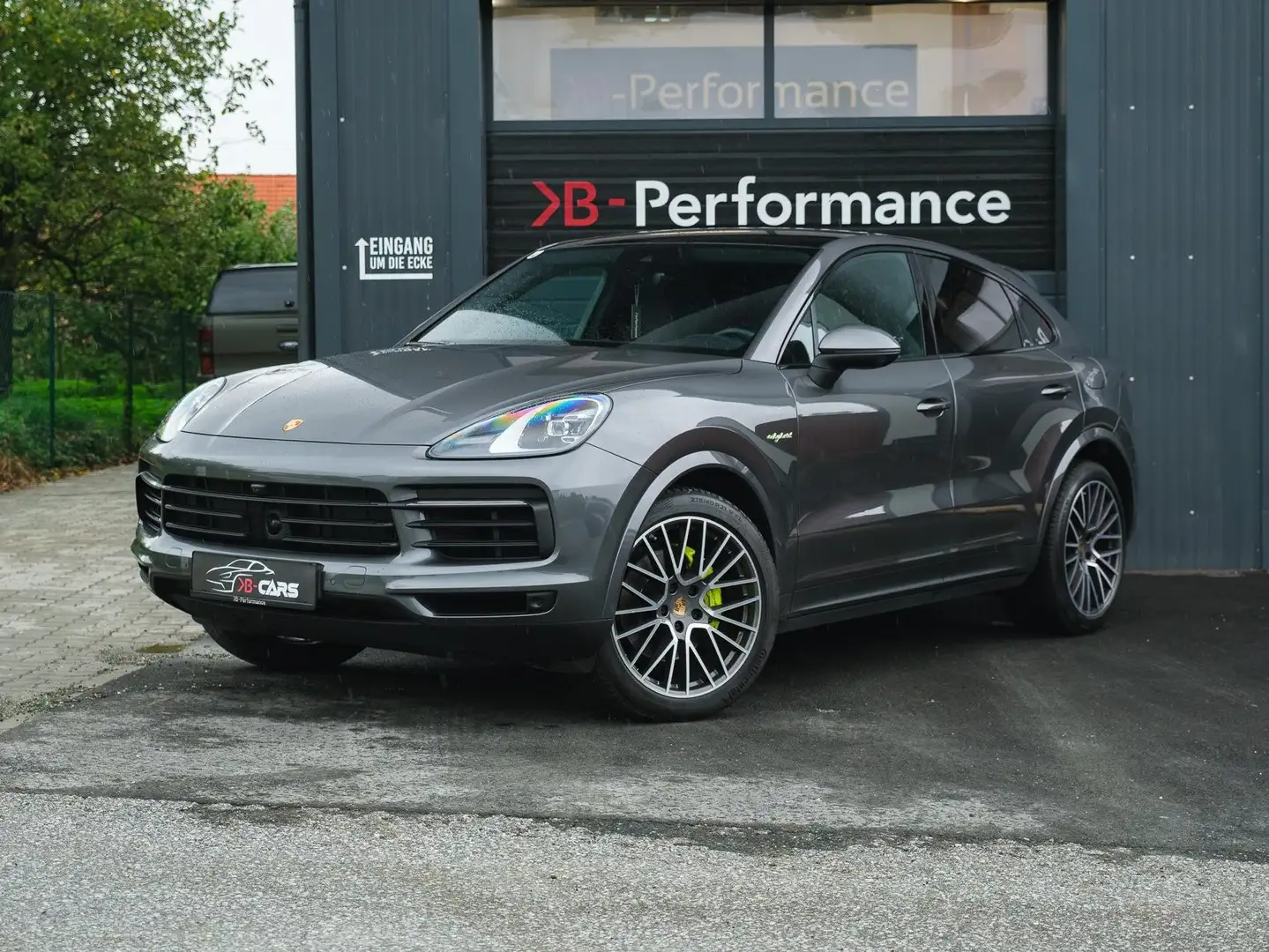 Porsche Cayenne Coupe E-Hybrid Aut./LED/AHK/LUFTBOSE/ACC/APPROVED Grau - 1
