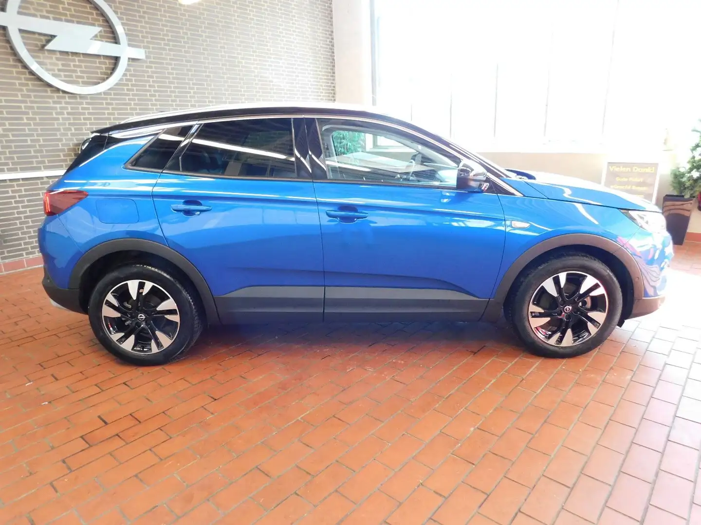Opel Grandland X Ultimate - Leder, Bi_LED, Denon Sy Blau - 2
