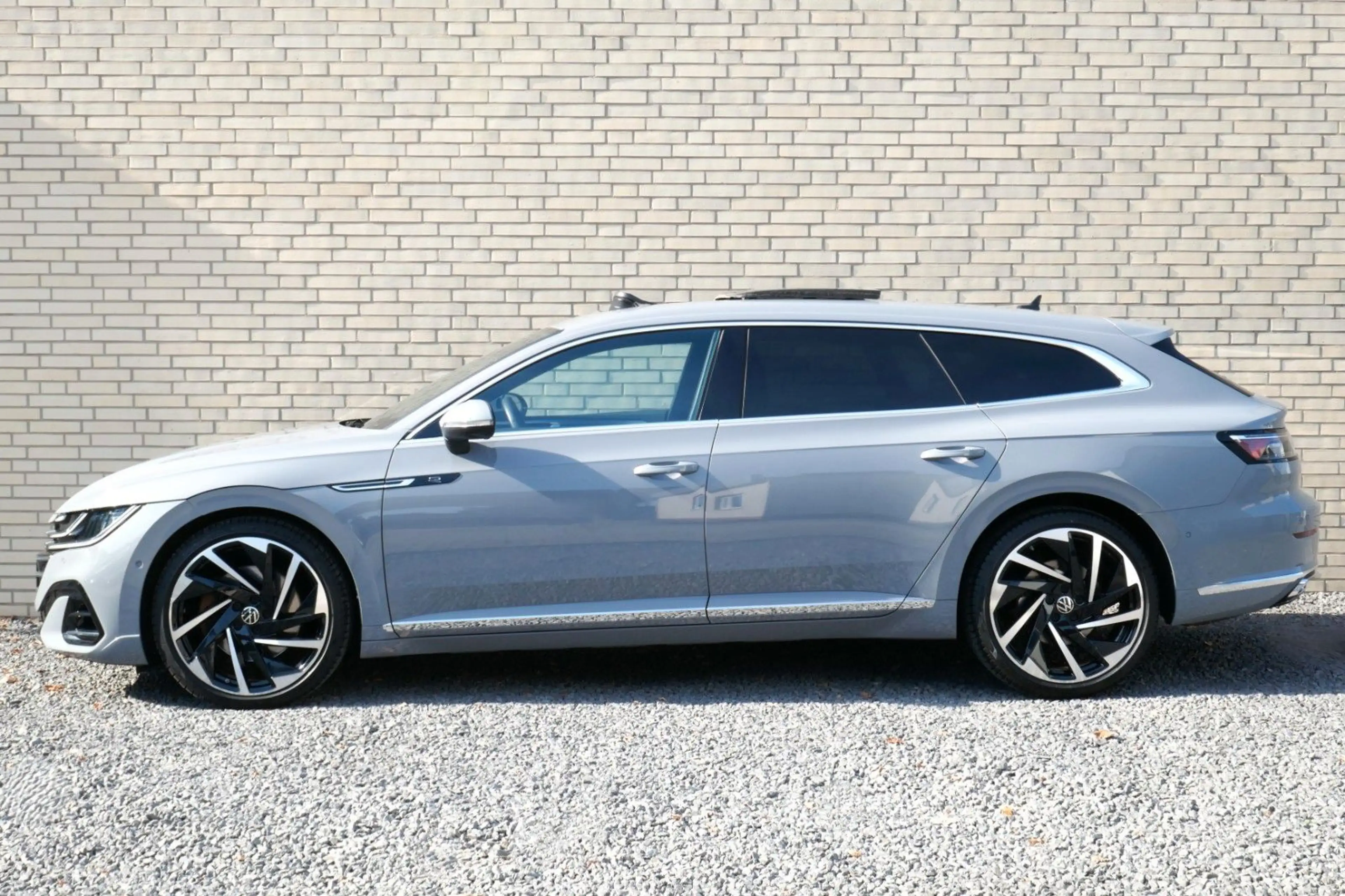 Volkswagen Arteon 2.0TSI 4M R-Line Pano Nappa 360 Stdhz AHK — photo 5