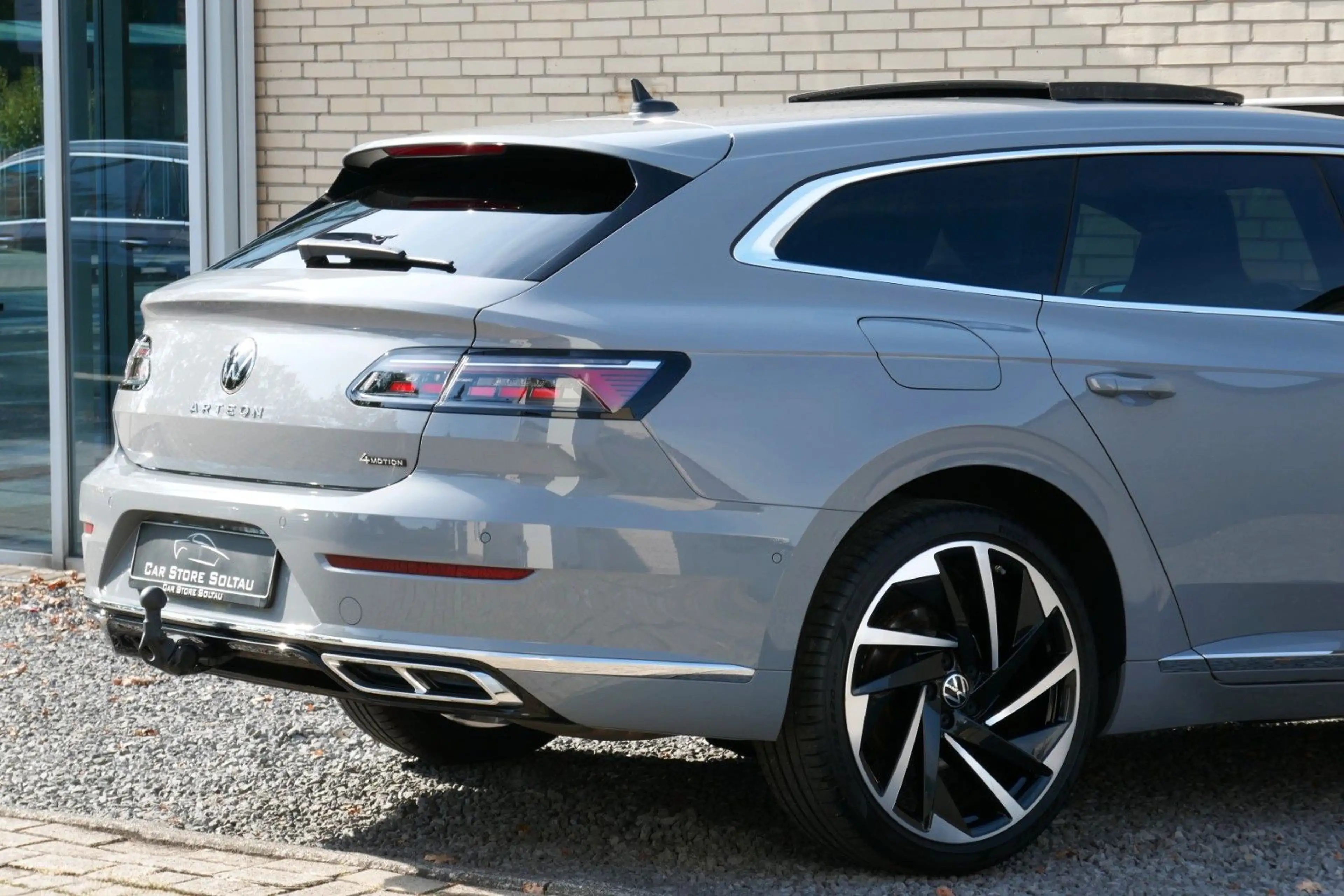 Volkswagen Arteon 2.0TSI 4M R-Line Pano Nappa 360 Stdhz AHK — photo 9