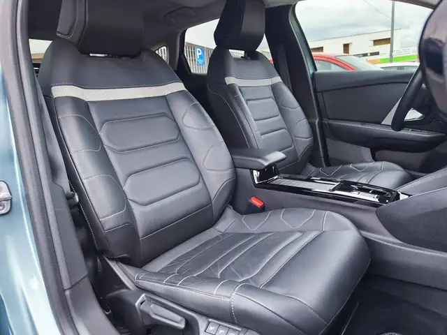 Citroen C4 view 11