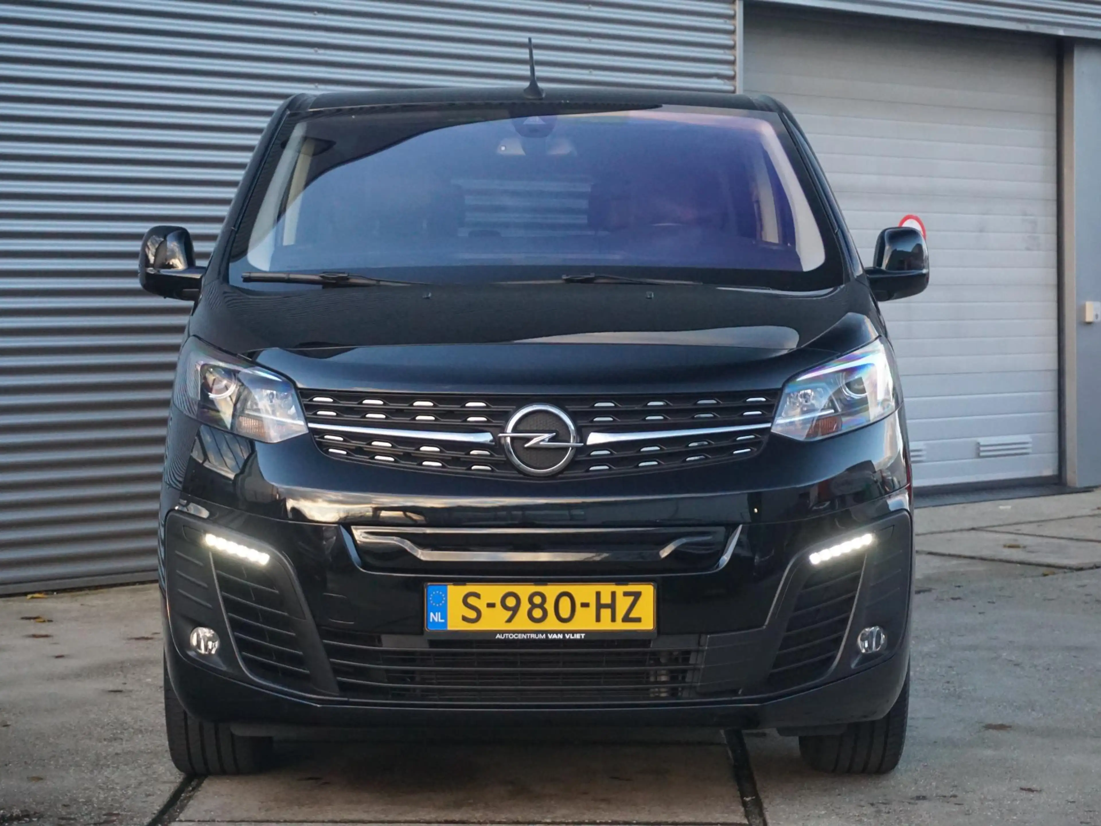 Opel Zafira Life Zafira-e 75 kWh 6-persoons VIP uitvoering, voorzie — photo 3