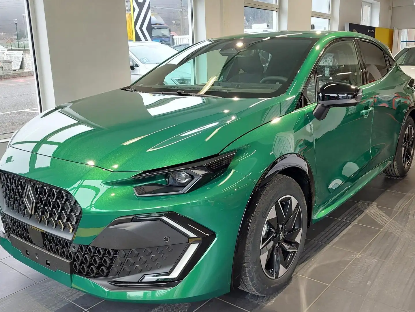 Renault Clio Neuer CLIO Techno TCe 115 Grün - 2