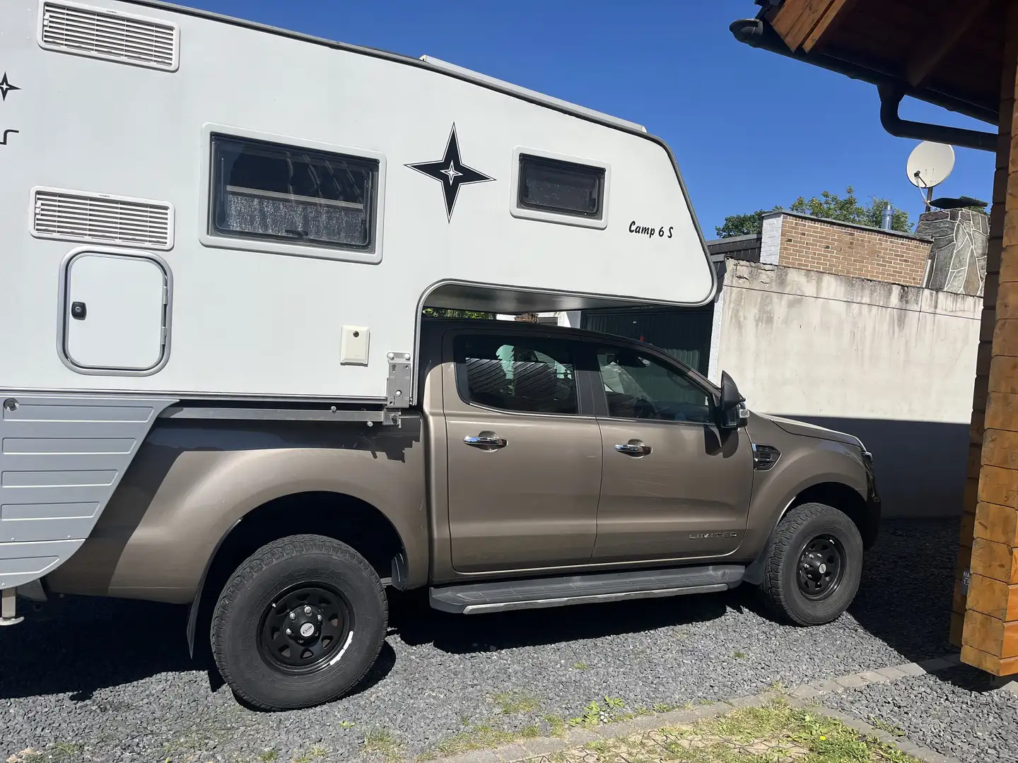 Ford Ranger 2,0 l EcoBlue Autm. Limited / Auflastung 3,5t Grau - 1