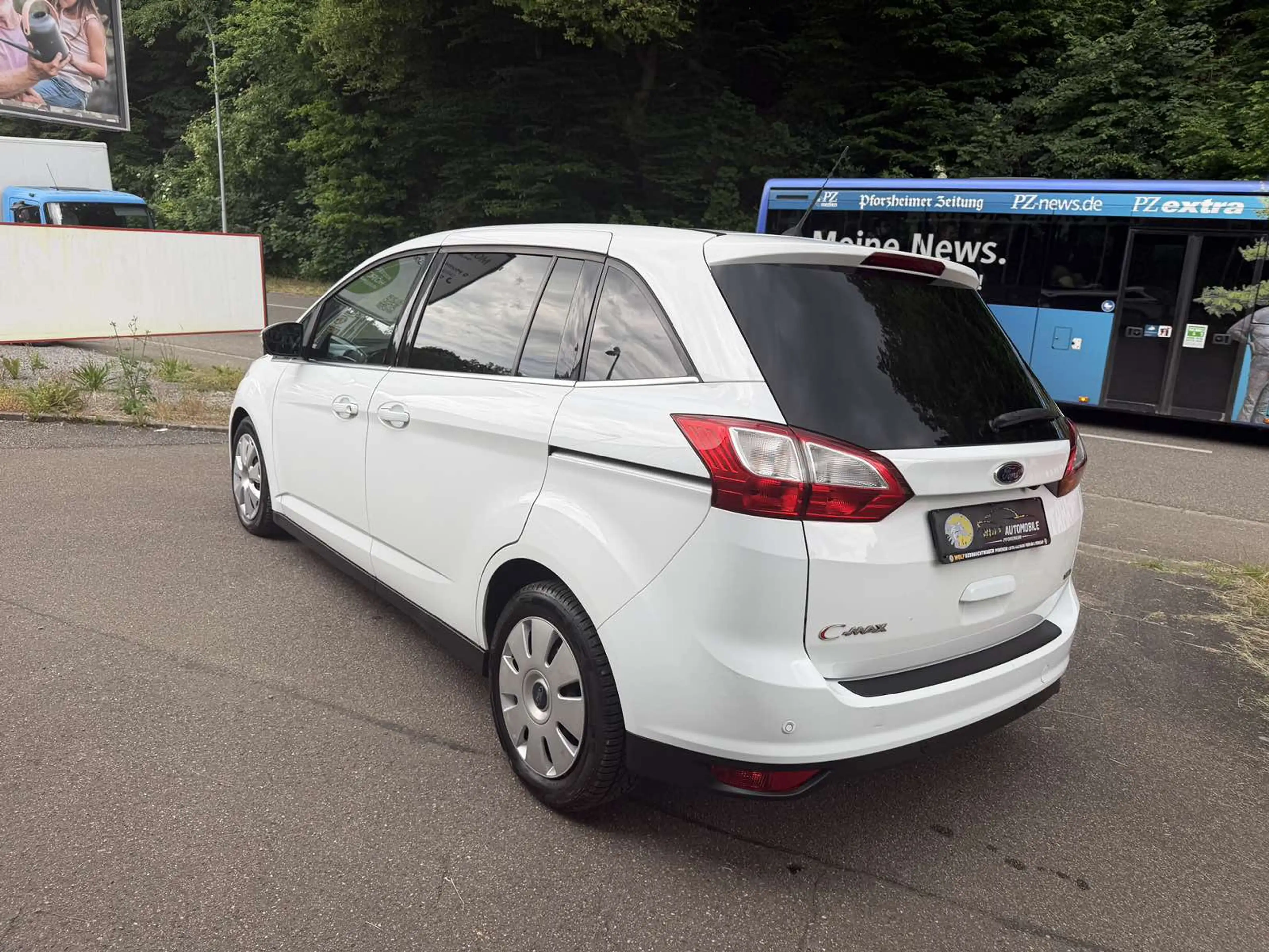 Ford Grand C-Max Titanium Navi Klima 7 Sitze.Preis inkl Neu Tüv — photo 12