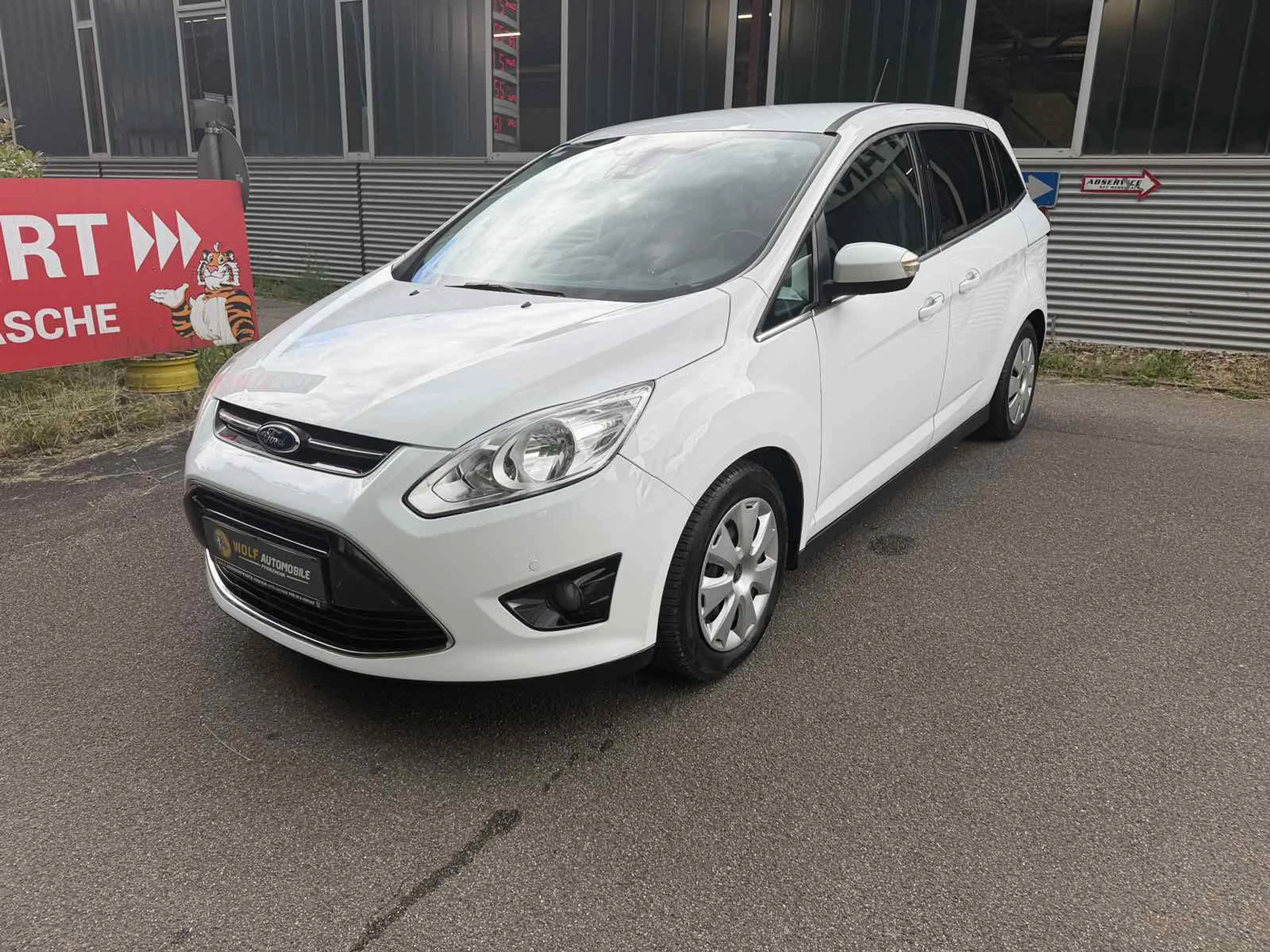 Ford Grand C-Max Titanium Navi Klima 7 Sitze.Preis inkl Neu Tüv — photo 4