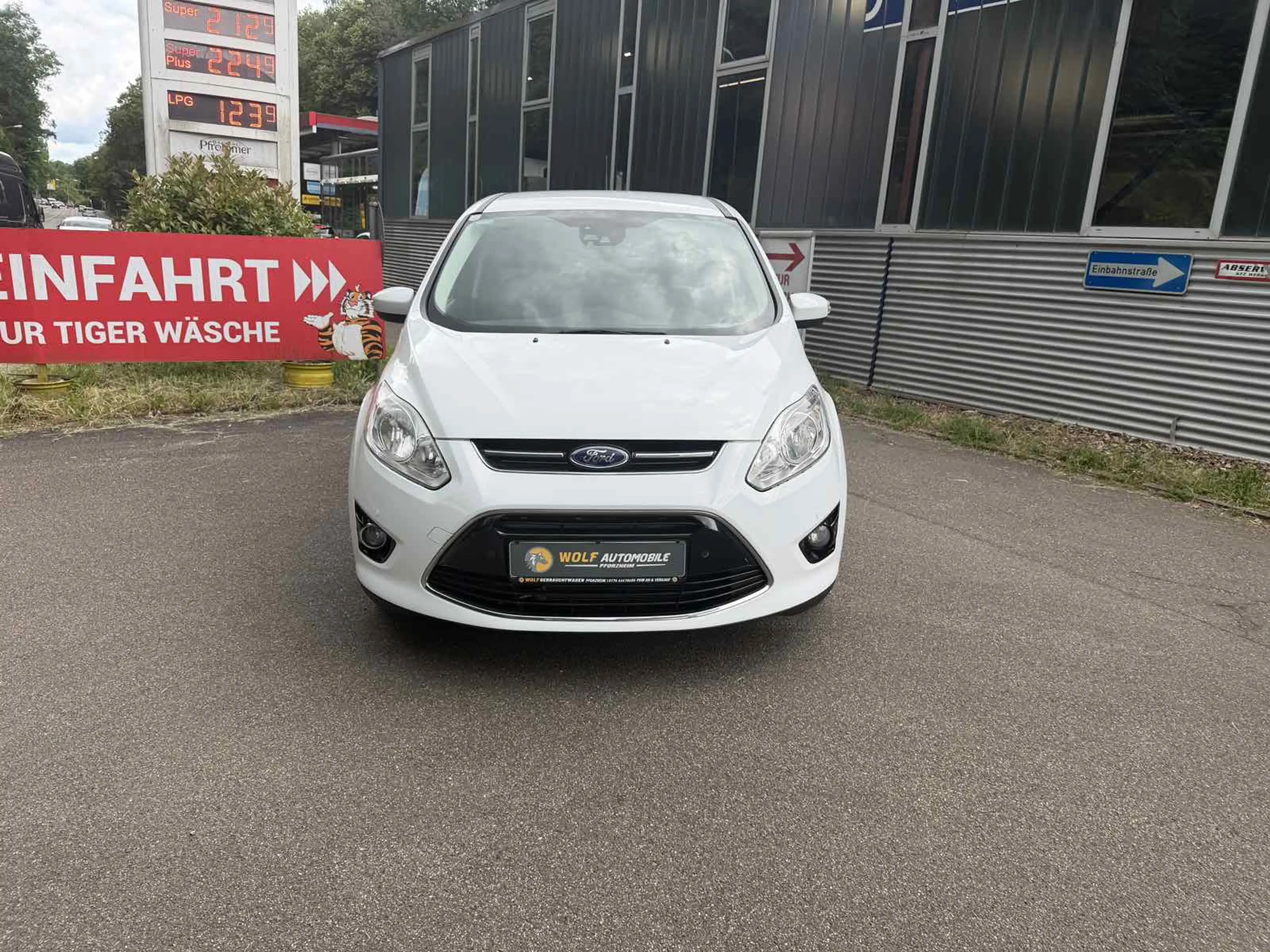 Ford Grand C-Max Titanium Navi Klima 7 Sitze.Preis inkl Neu Tüv — photo 11