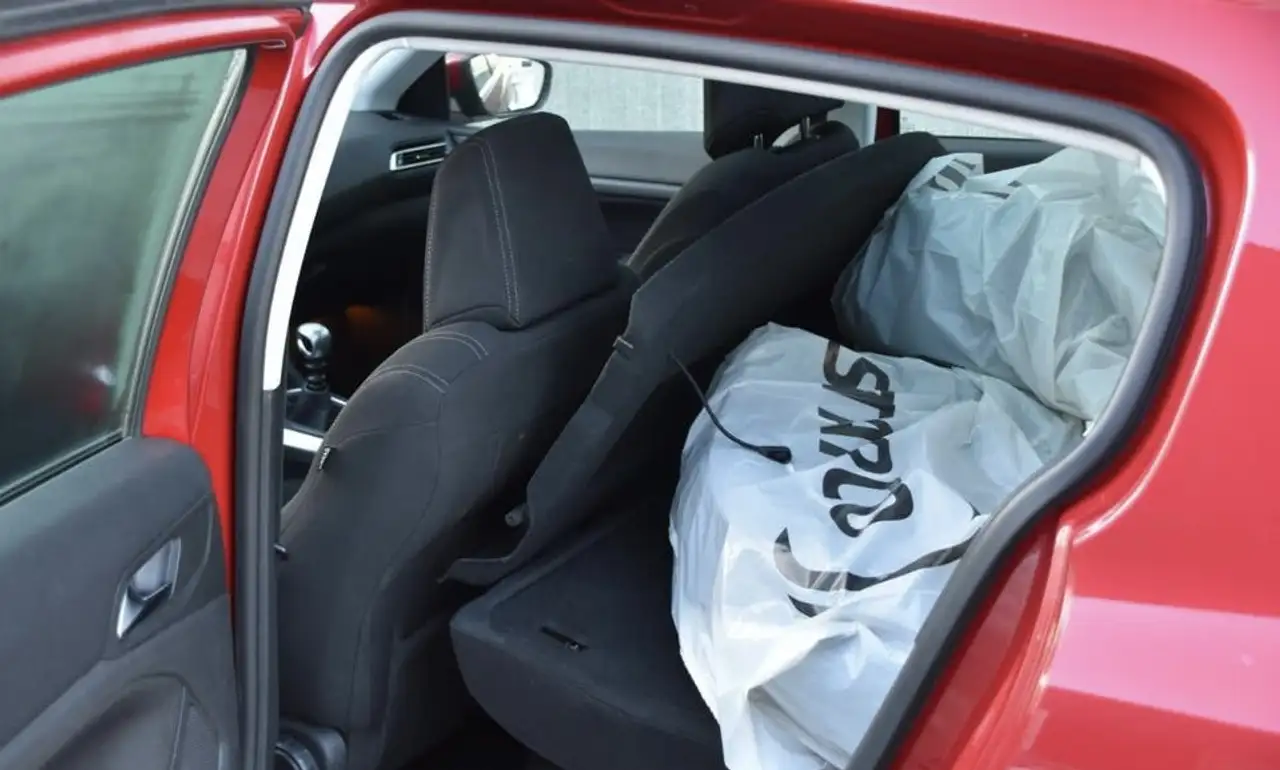 Peugeot 308 1.6 e-HDi 115ch FAP FÃ©line