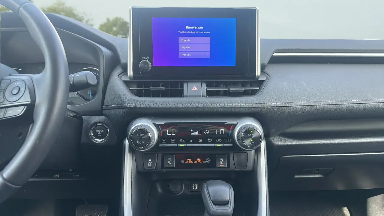 Toyota RAV 4 снимка Toyota RAV 4