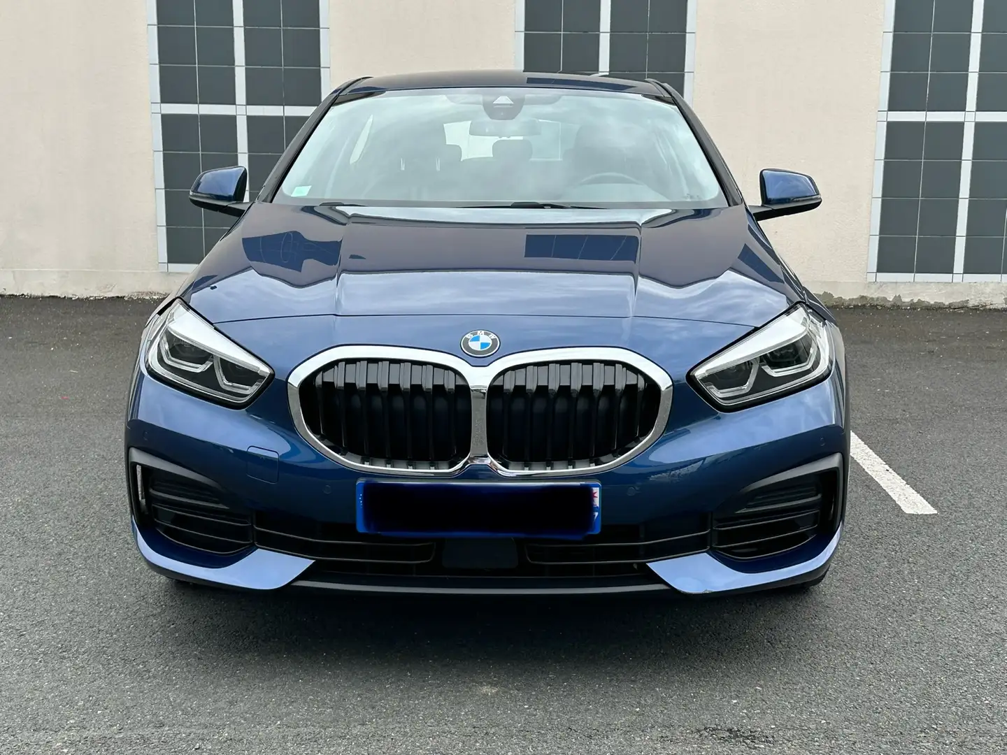 BMW 118 118i 140 ch DKG7 Bleu - 1