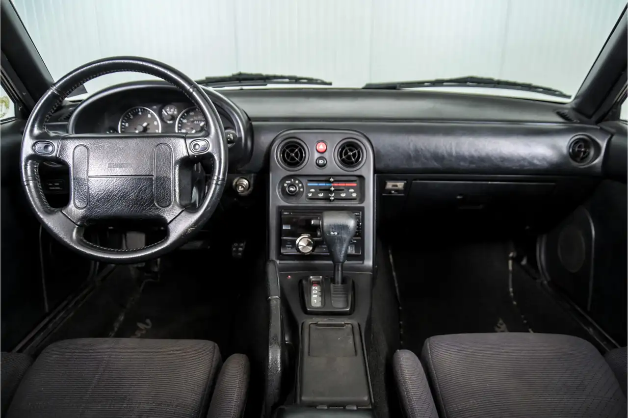 Mazda MX-5 MX5 Miata 1.6i-16V automaat, foto 7