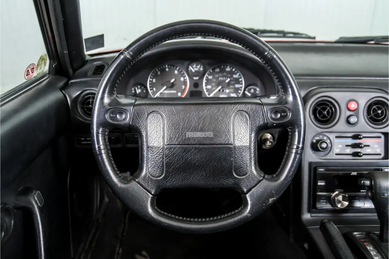 Mazda MX-5 MX5 Miata 1.6i-16V automaat, foto 8