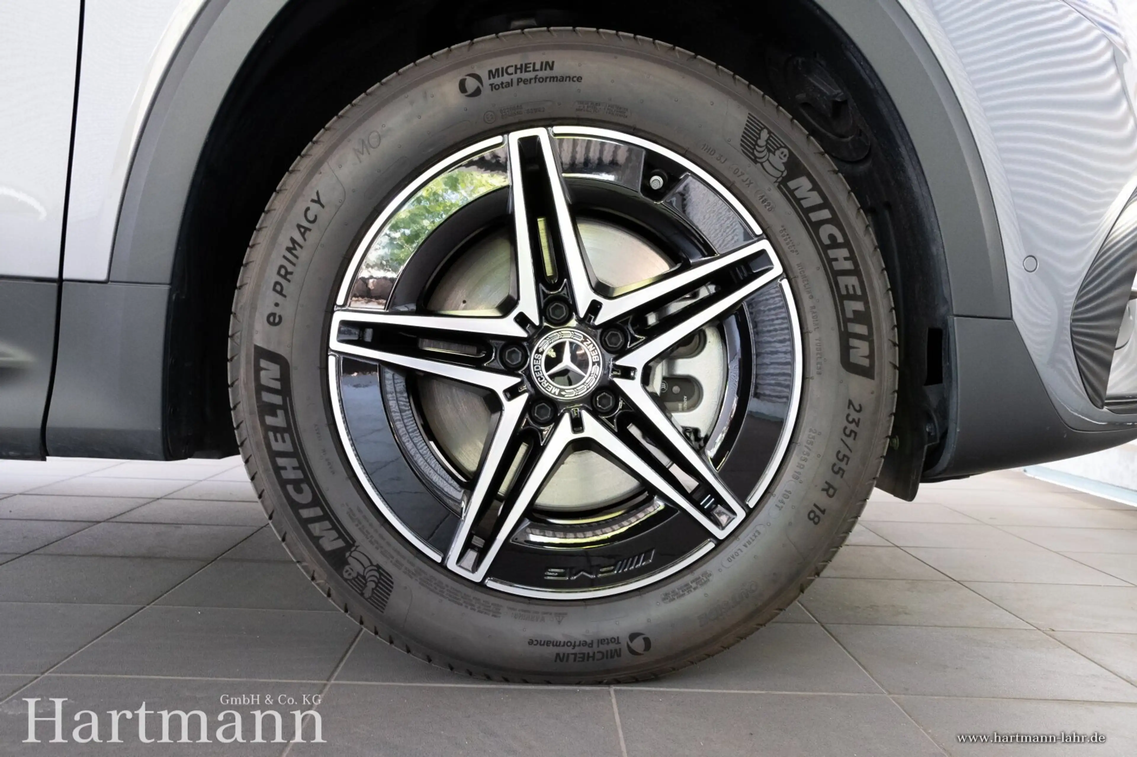 Mercedes-Benz EQB 300 EQB 300 4MATIC AMG Advanced Night AHK Totwinkel — photo 6