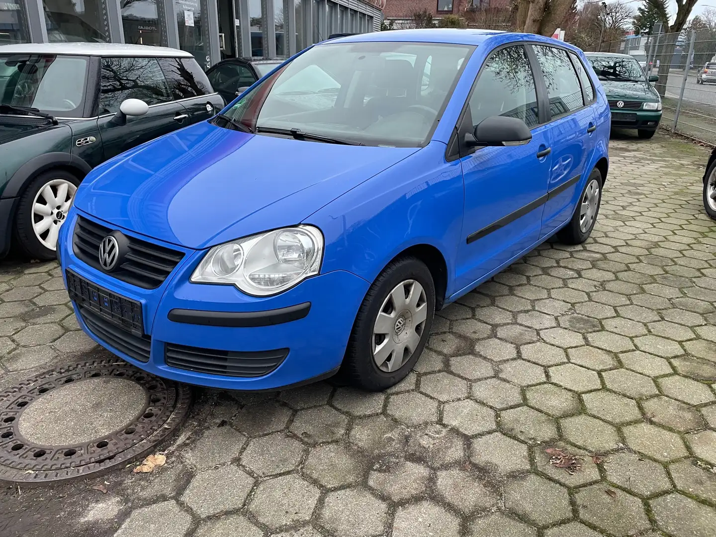 Volkswagen Polo 1.2 Tour Klima Azul - 1