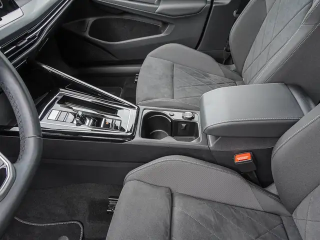Volkswagen Golf view 14