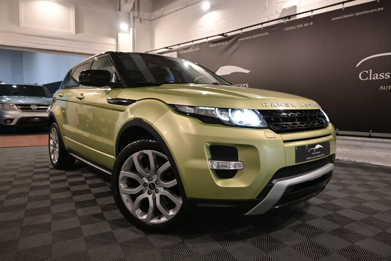 Land Rover Range Rover Evoque 2.0 Si4 4WD DYNAMIC / CAMERA / TOIT PANO / FULL Grau - 2