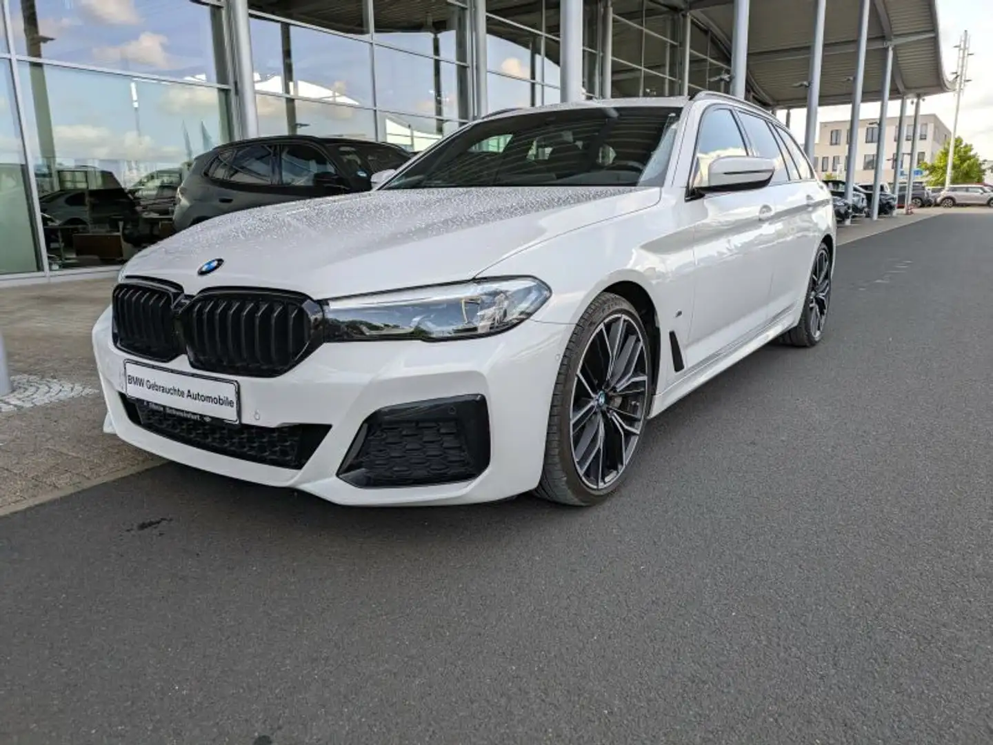 BMW 530 d xDrive Tour. M Sport Panoramad.. Harman/Kar Blanc - 2