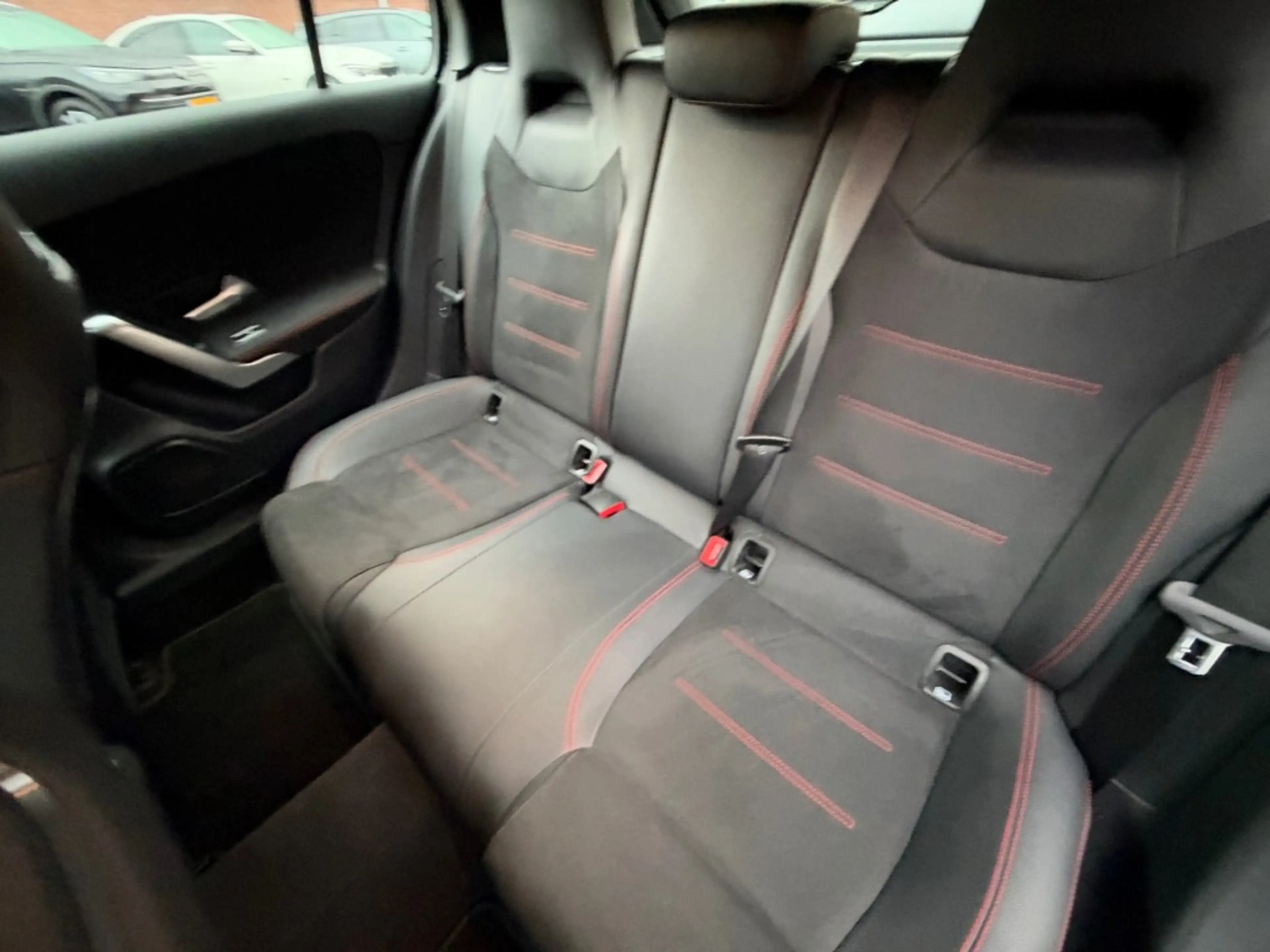 Mercedes-Benz A 180 180 Business Solution AMG Trekhaak Camera — photo 43