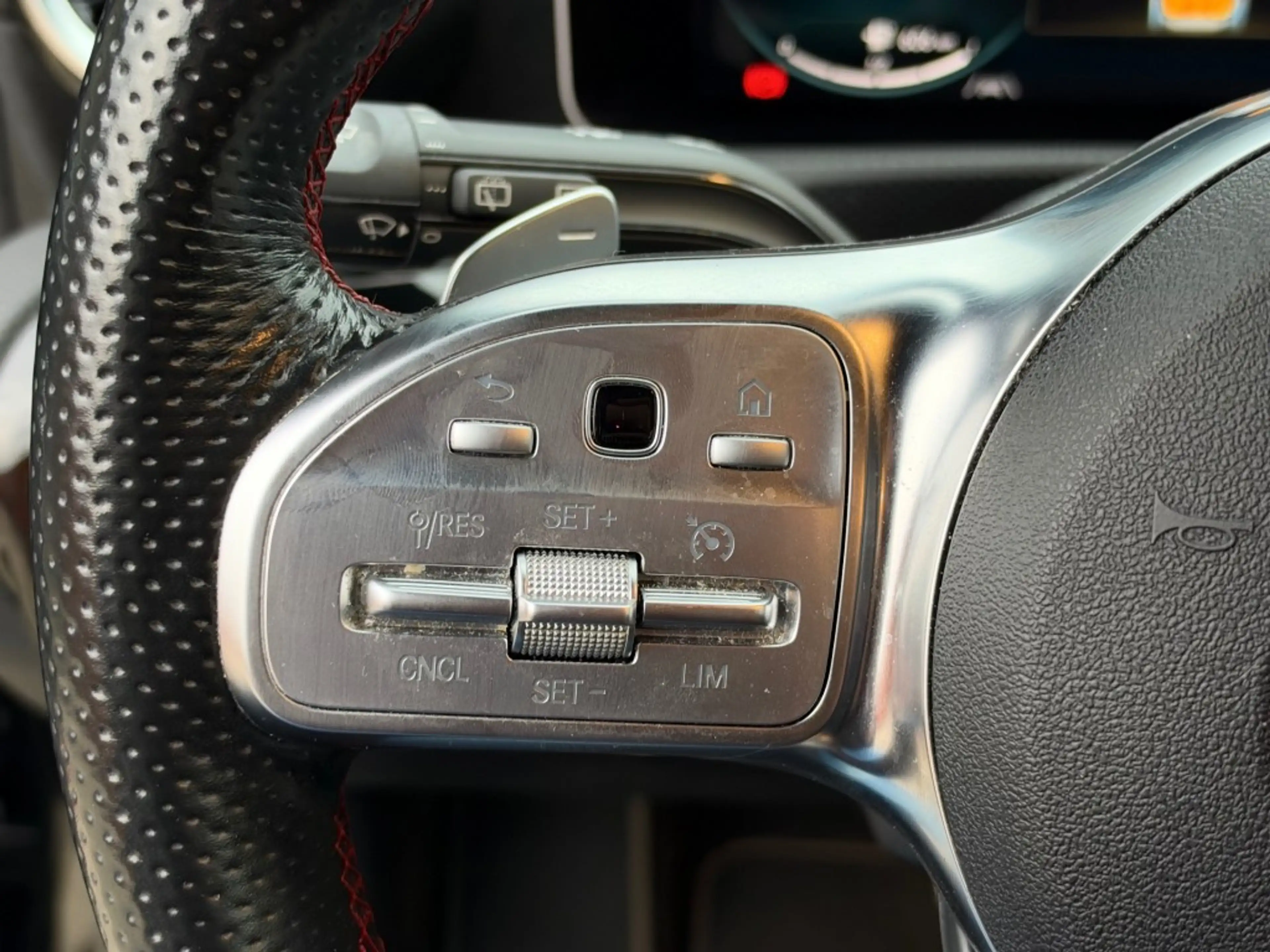 Mercedes-Benz A 180 180 Business Solution AMG Trekhaak Camera — photo 29