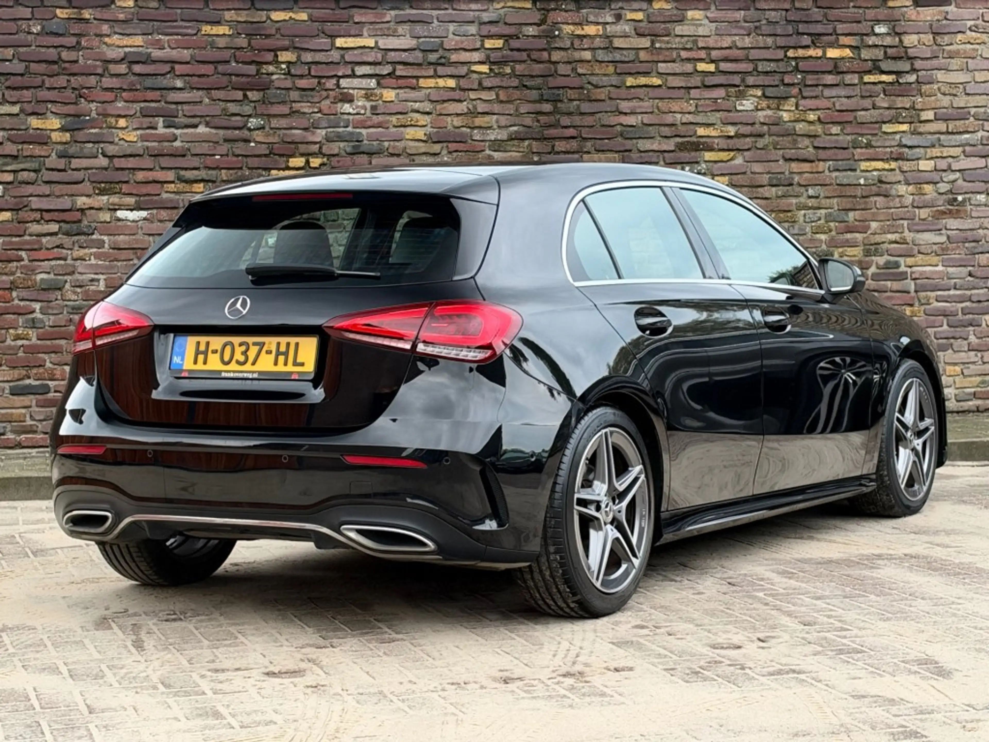 Mercedes-Benz A 180 180 Business Solution AMG Trekhaak Camera — photo 11