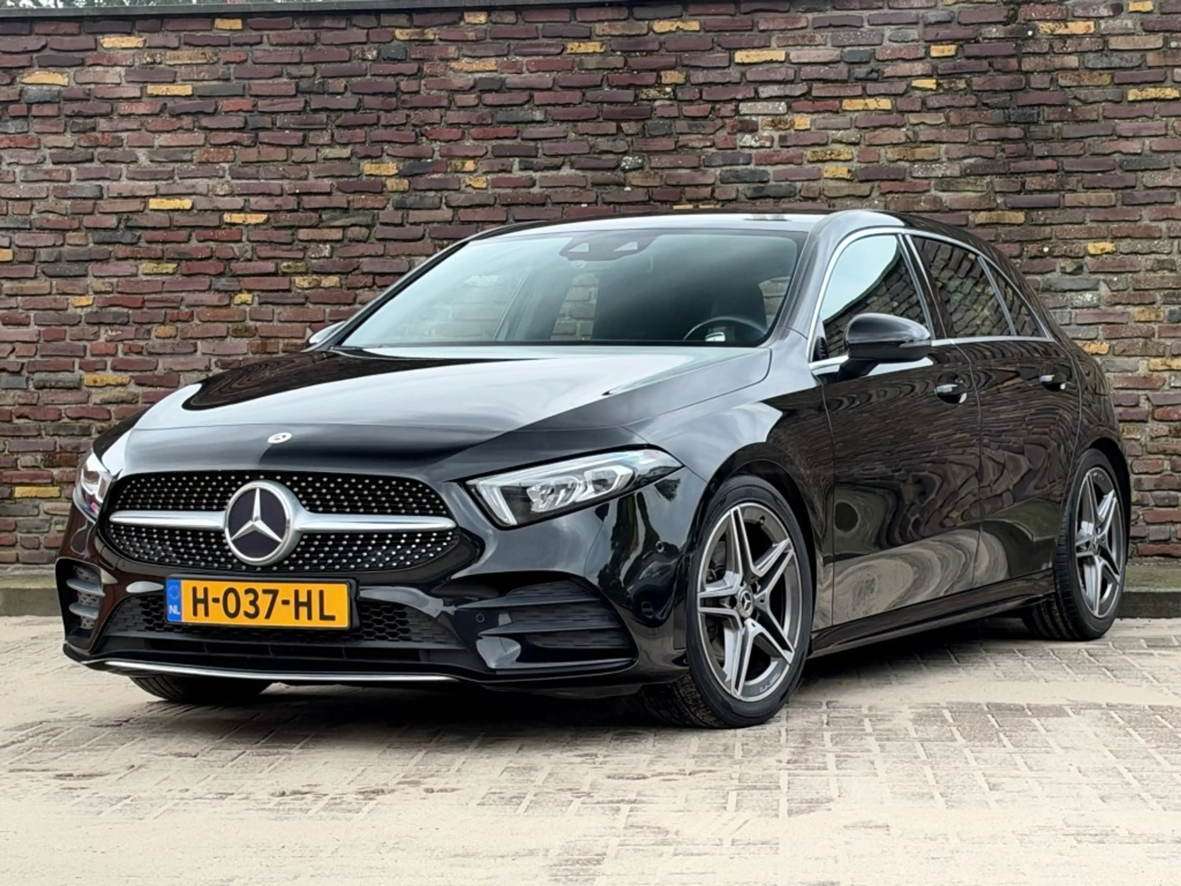 Mercedes-Benz A 180 180 Business Solution AMG Trekhaak Camera — photo 6