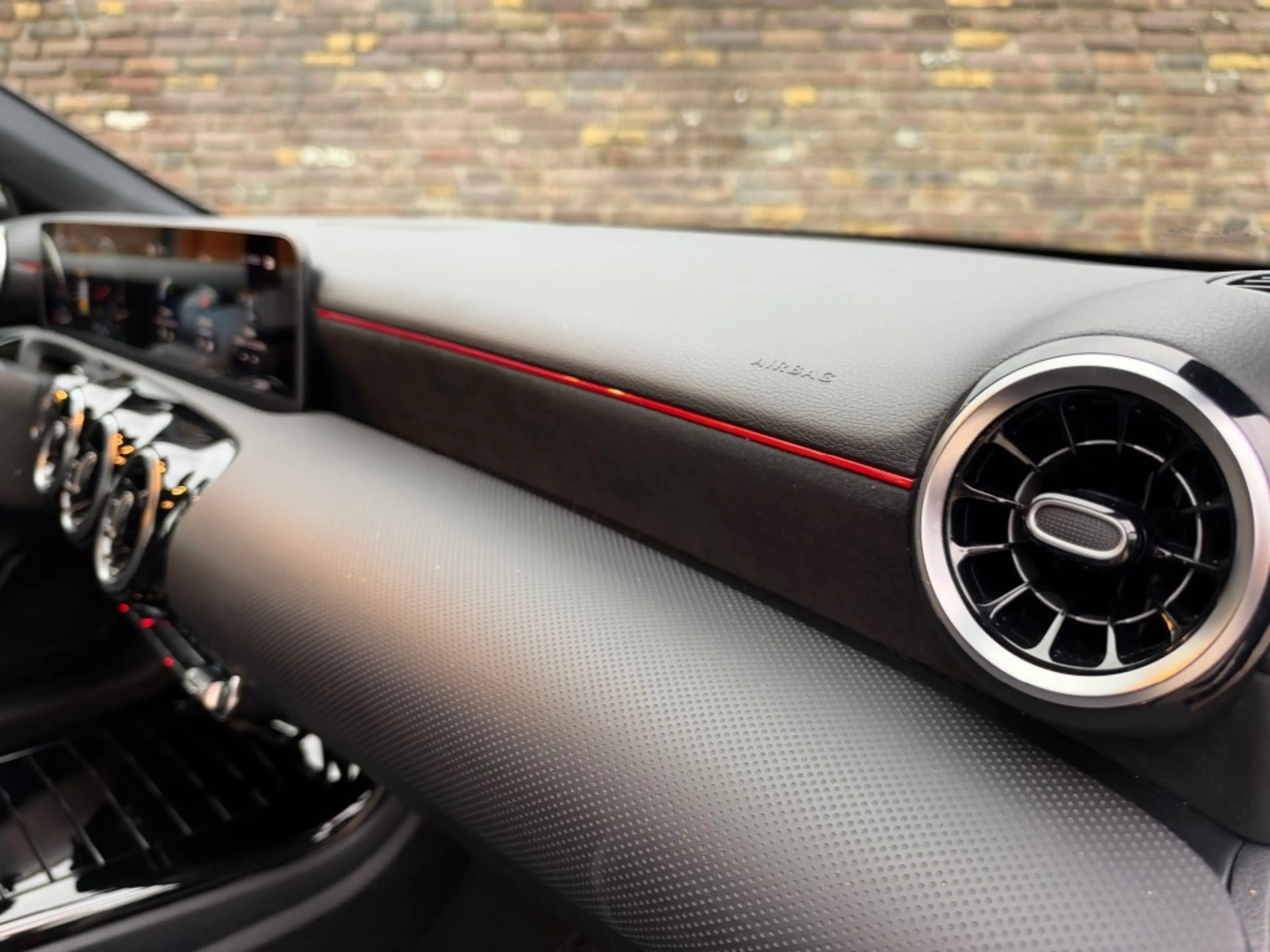Mercedes-Benz A 180 180 Business Solution AMG Trekhaak Camera — photo 24