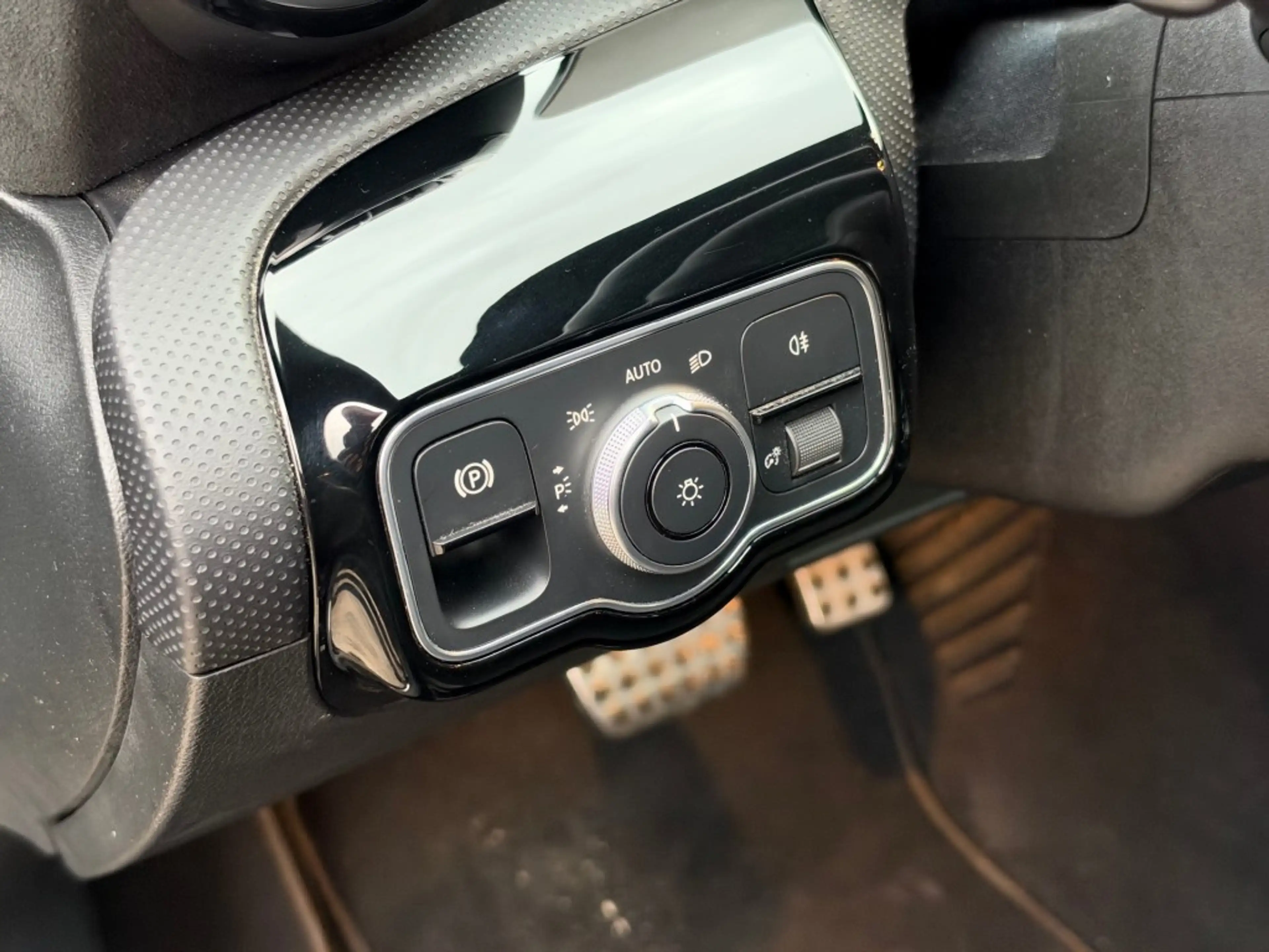 Mercedes-Benz A 180 180 Business Solution AMG Trekhaak Camera — photo 28