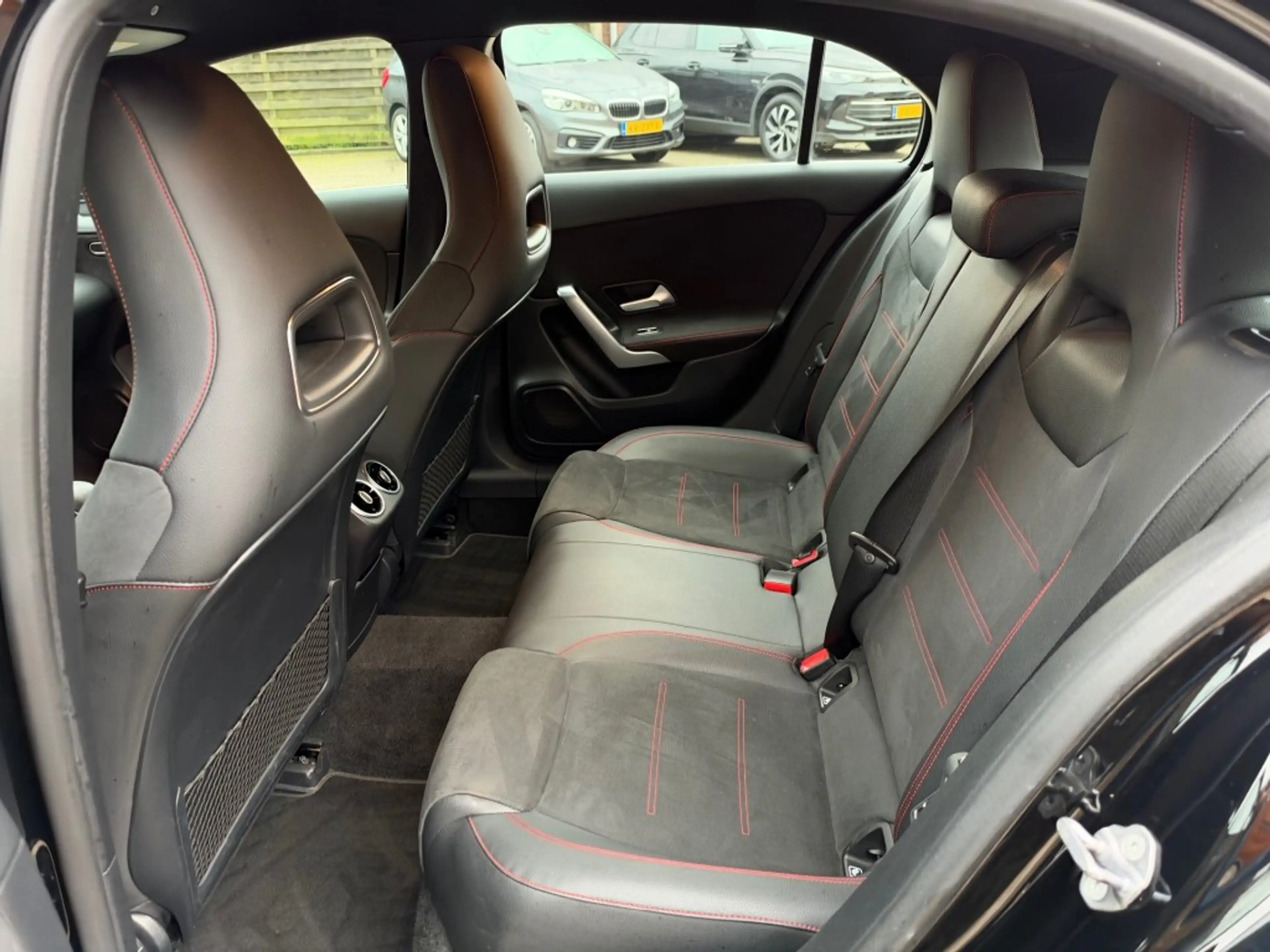 Mercedes-Benz A 180 180 Business Solution AMG Trekhaak Camera — photo 17