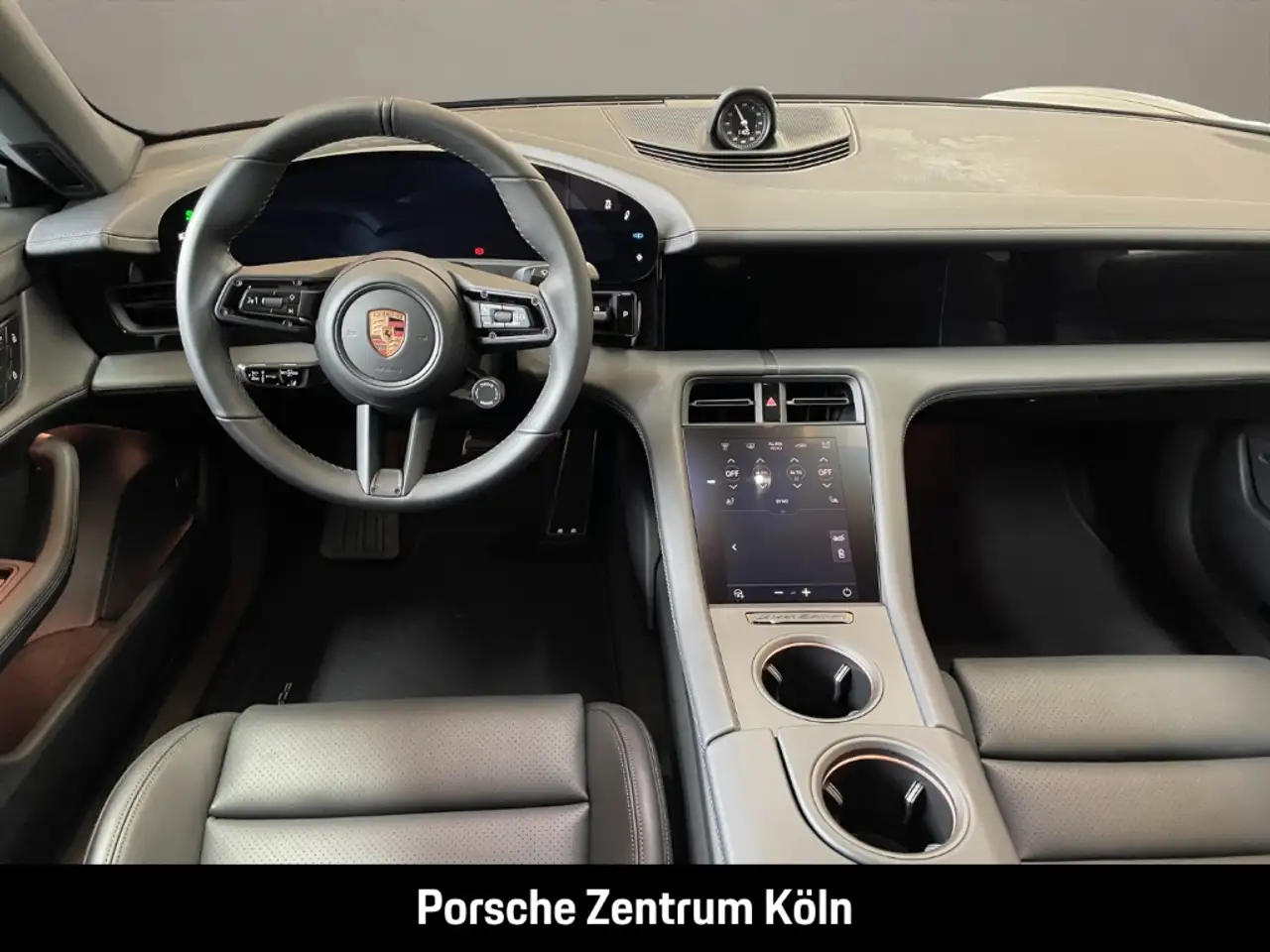 Porsche Taycan 4 Black Edition HA-Lenkung InnoDrive 14