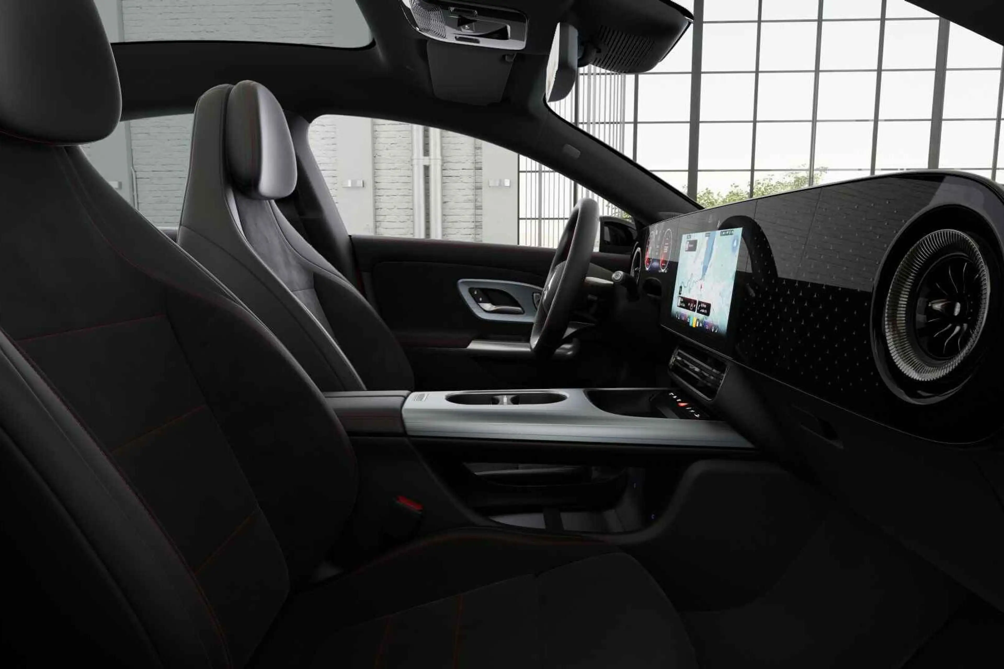 Mercedes-Benz CLA 180 CLA Coupé Automaat Business Solution AMG | MANUFAK — photo 5