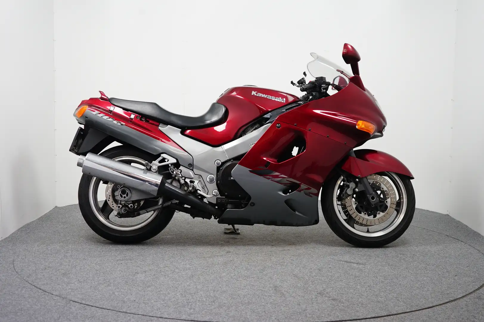 Kawasaki ZZR 1100 Grau - 1