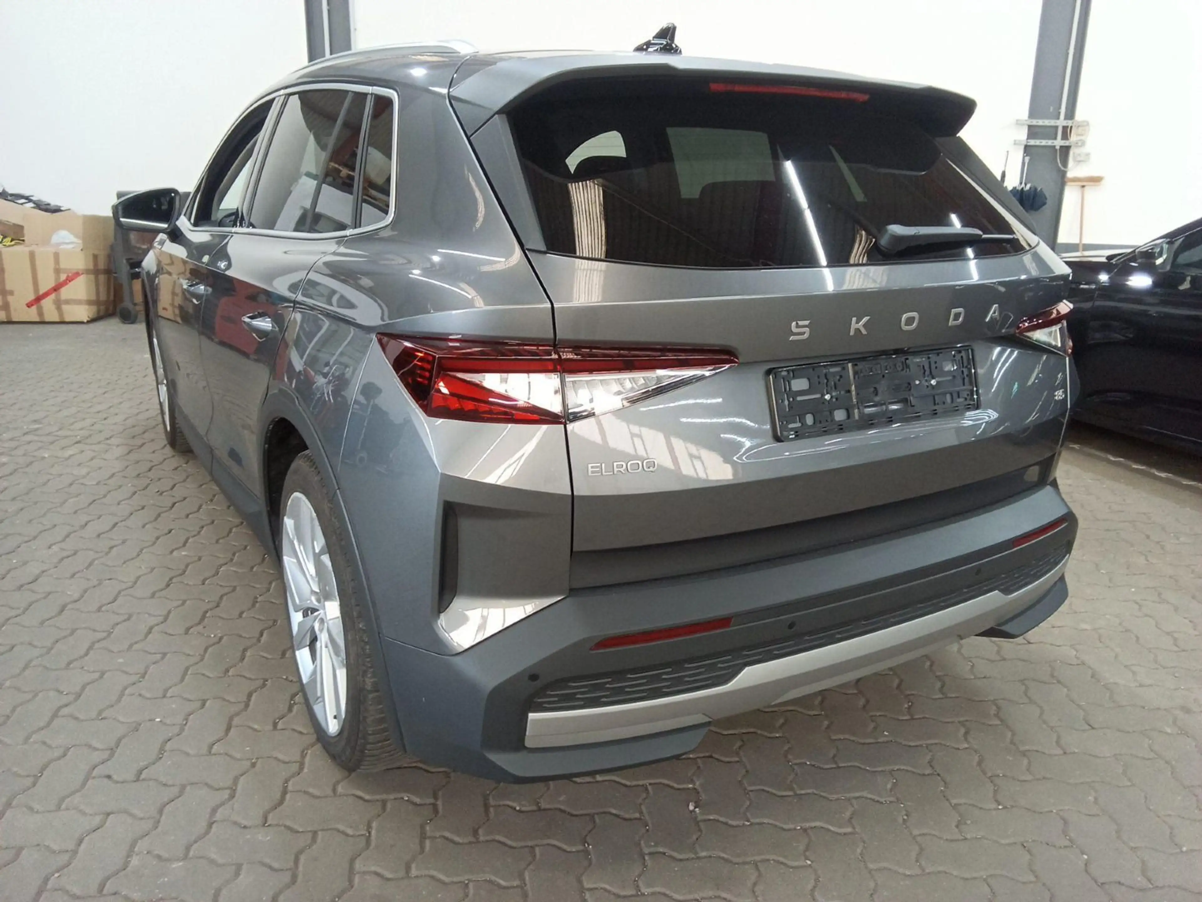 Skoda Elroq 85 Loft AHK Kamera Navi WäPu ACC Matrix — photo 5